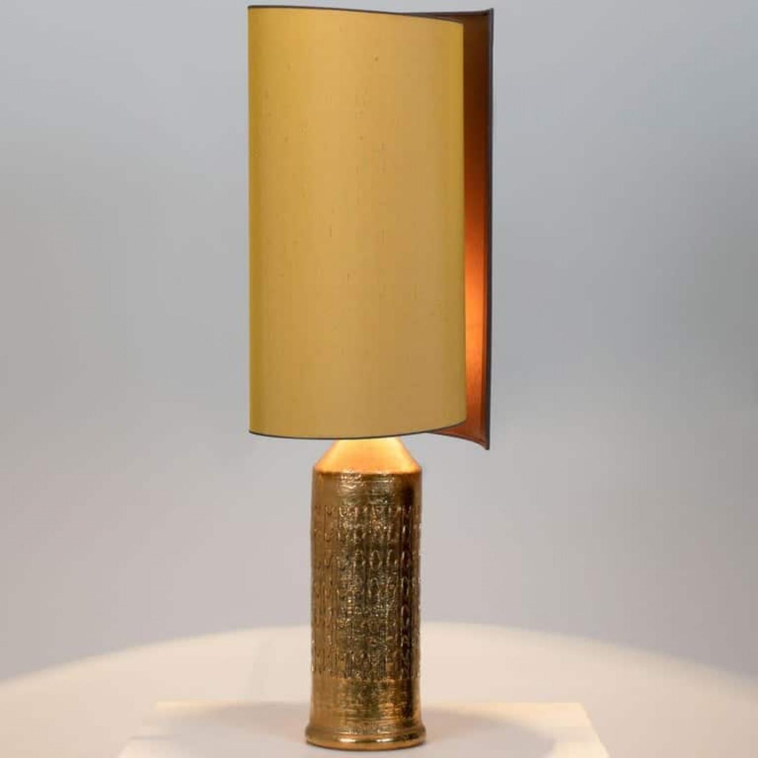 Mid-Century Modern 1 des 2 lampes Bitossi pour Bergboms, avec des abat-jours faits sur mesure par René Houben en vente