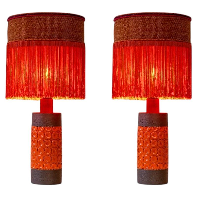 1 de las 2 Lámparas de sobremesa de cerámica marrón anaranjada Bitossi, pantalla naranja de R. Houben en venta