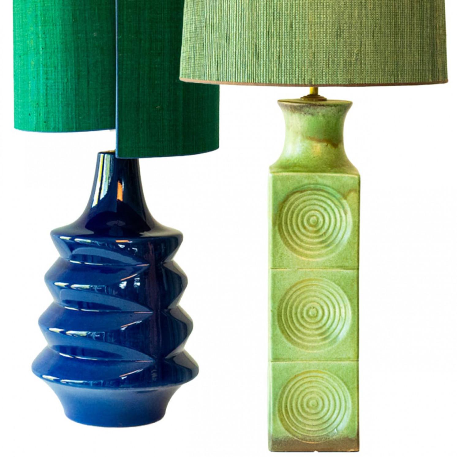 Autre 1 des 2 lampes à poser bleu-vert, abat-jour en soie sur mesure de R. Houben en vente