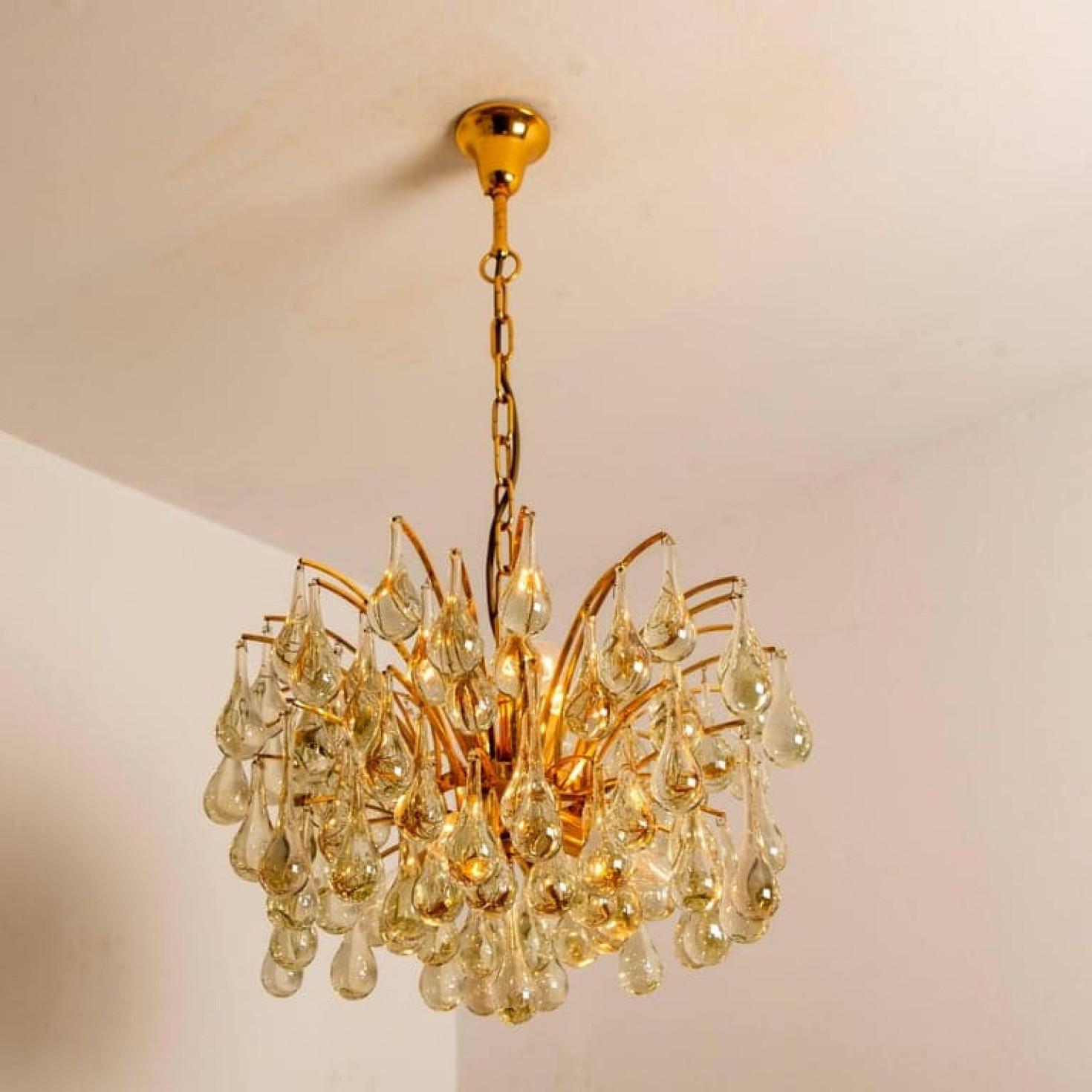 1 dei 2 lampadari in ottone e cristallo, Ernst Palme, Germania, anni '70 in vendita 4