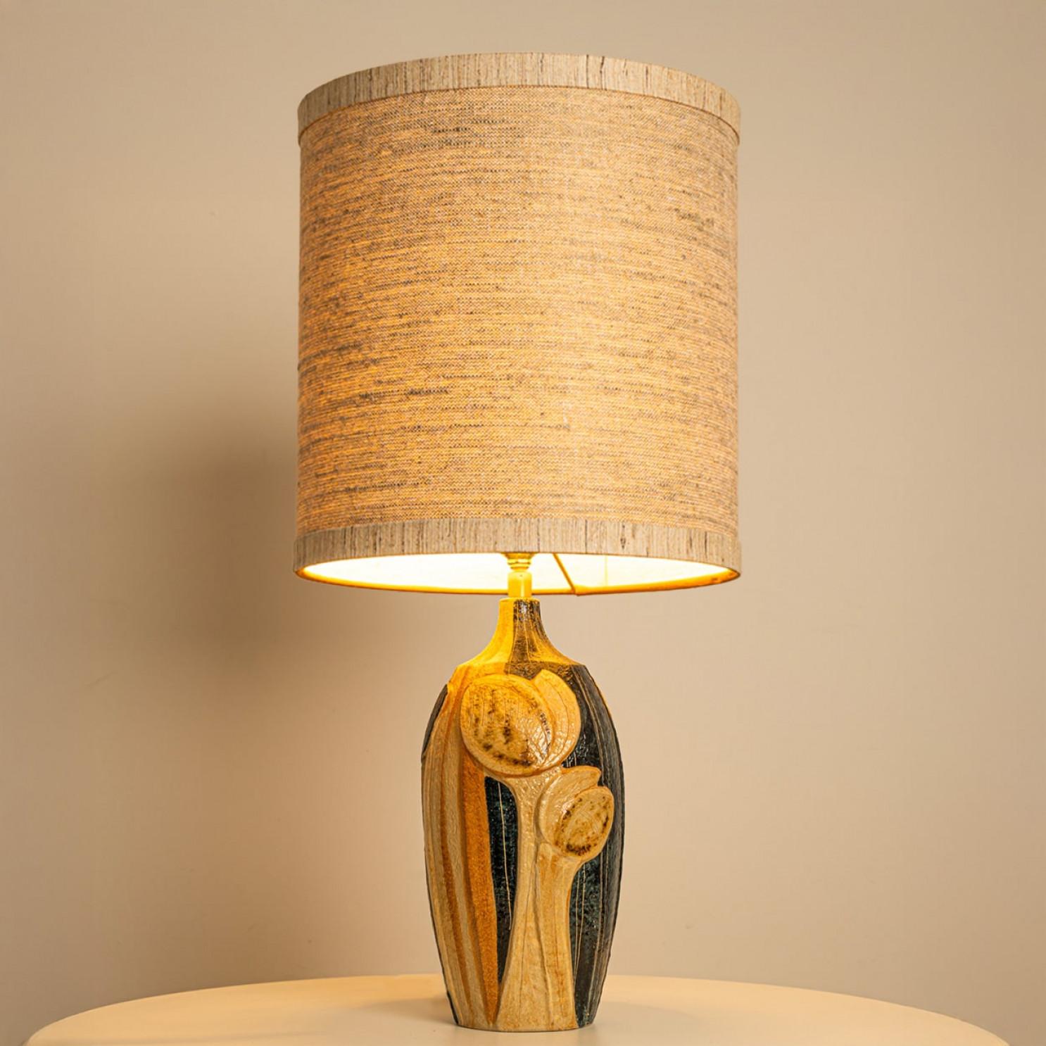 1 of the 2 Ceramic Table Lamps by Noomi Backhausen for Soholm With Custom Shade en vente 4
