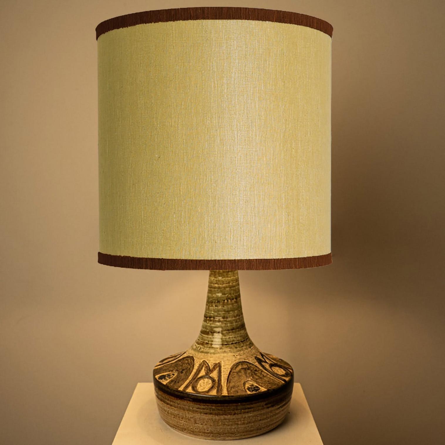 1 of the 2 Ceramic Table Lamps, Noomi Backhausen for Soholm, Denmark 1960s In condizioni buone in vendita a Rijssen, NL