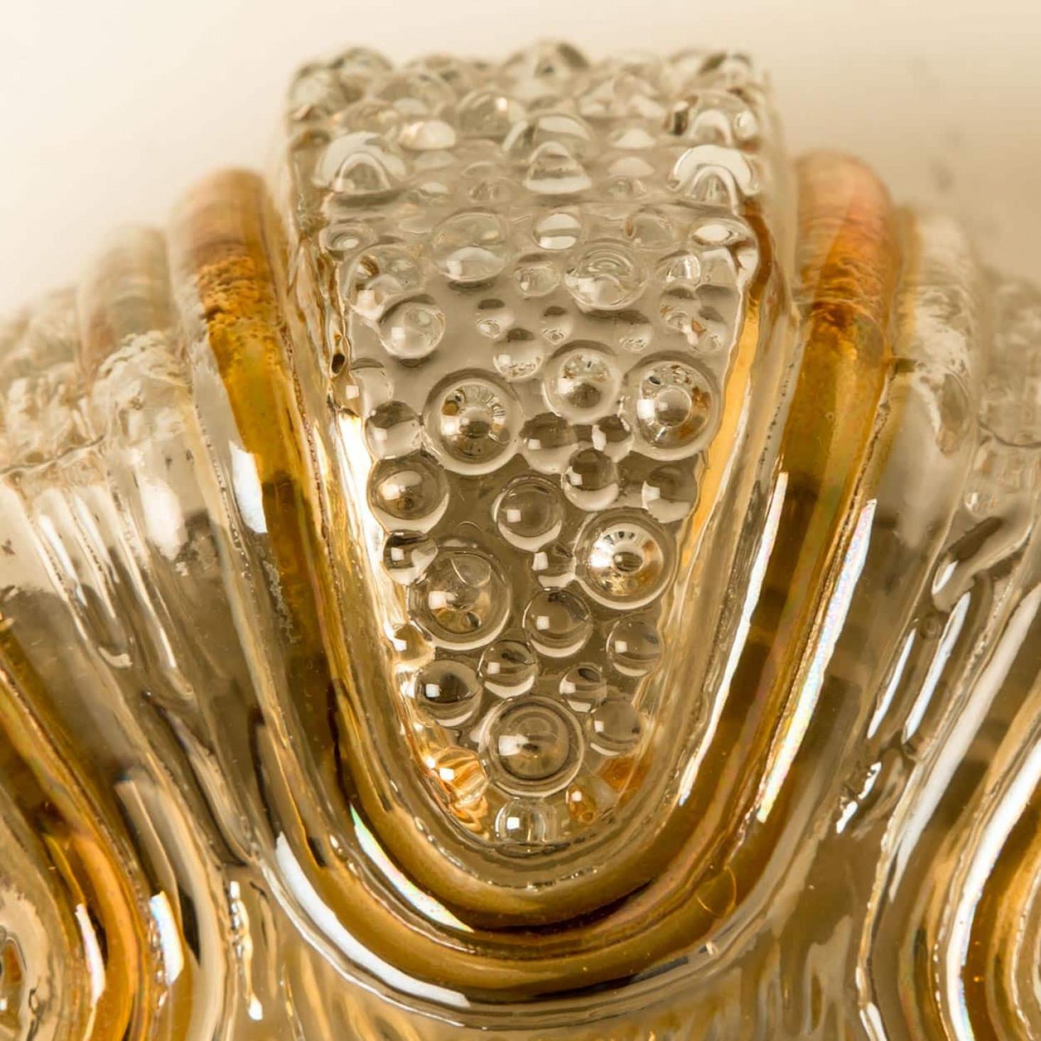 1 de los 2 empotrables de cristal transparente y ámbar al estilo de Helena Tynell, 1960 Alemán en venta