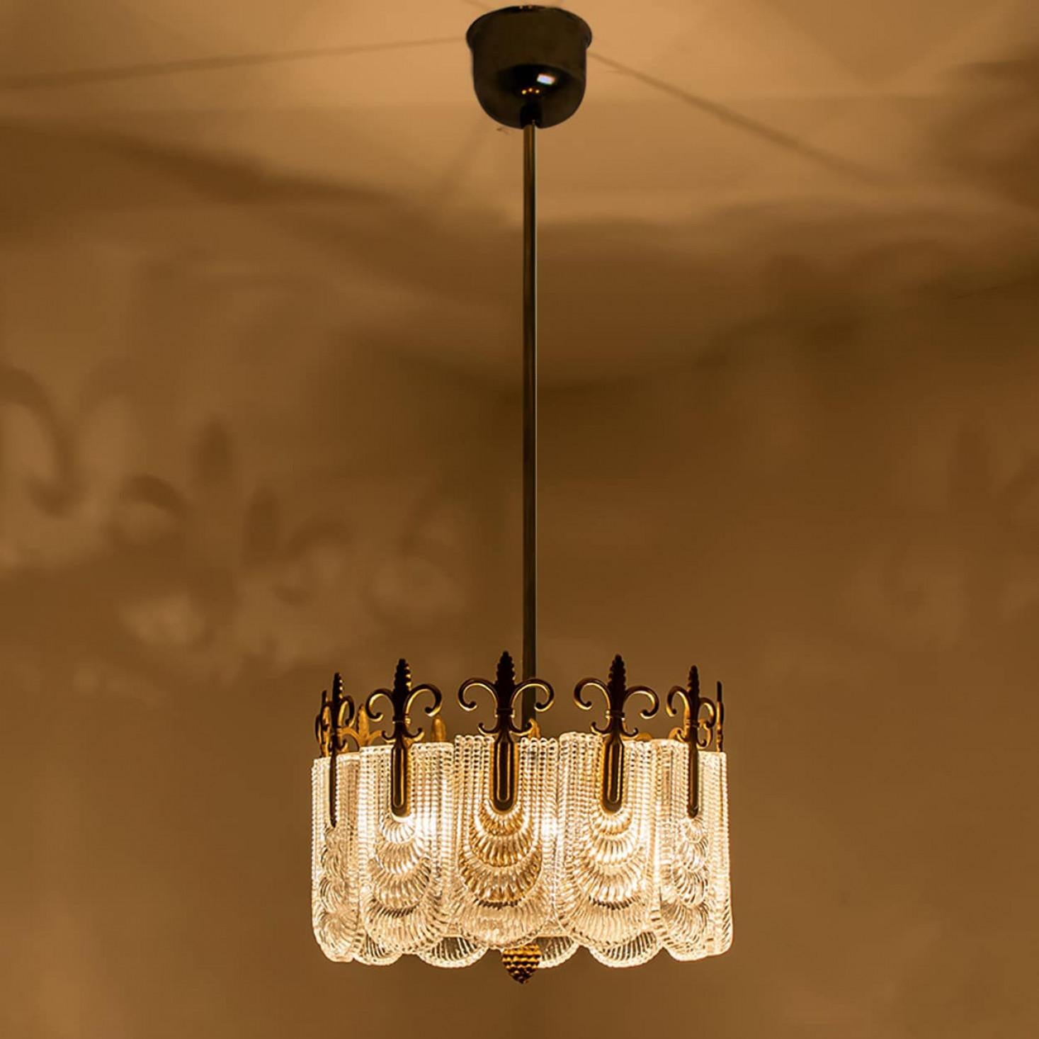 Mid-Century Modern 1 of the 2 Clear Glass French Lily Chandelier, Germany For Sale