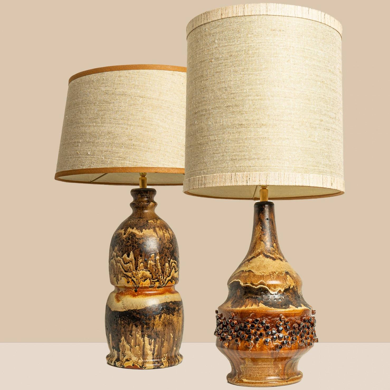 Brutalismo 1 delle 2 lampade da tavolo danesi in ceramica, 1970 in vendita
