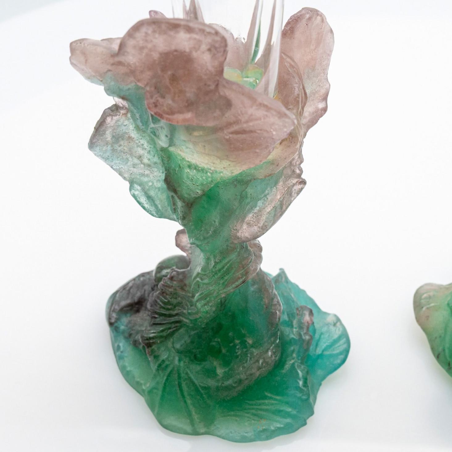 Altro 1 dei 2 vasi Soliflores in vetro artistico Daum, Fiori Rosa Verde, Francia in vendita
