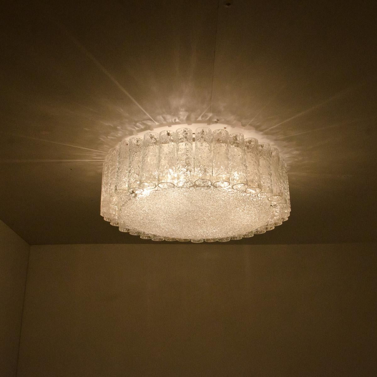 20th Century 1 of the 2 Doria Clear Flush Mount Chandeliers, for Fawn 1960 For Sale