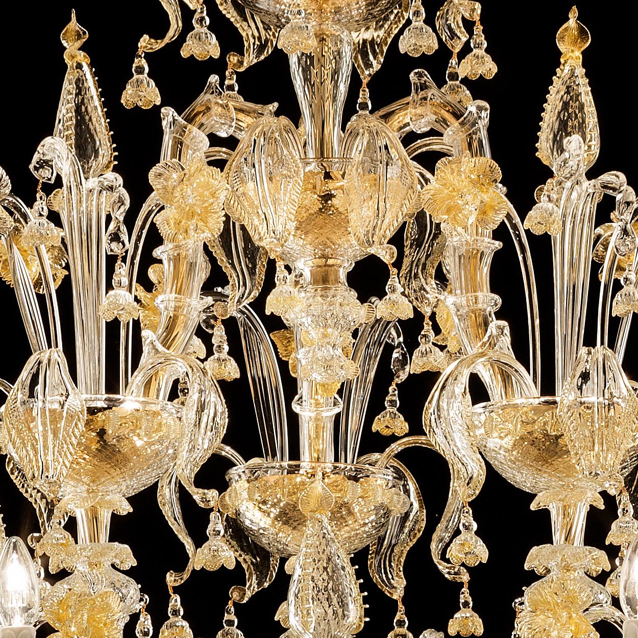 1 of the 2 Exceptional and Rich Chandeliers by Signoretto, Murano In Excellent Condition For Sale In Rijssen, NL