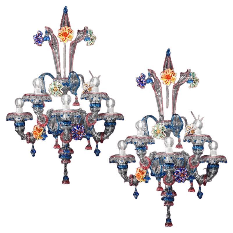 1 des 2 exceptionnelles et riches appliques murales, Murano en vente