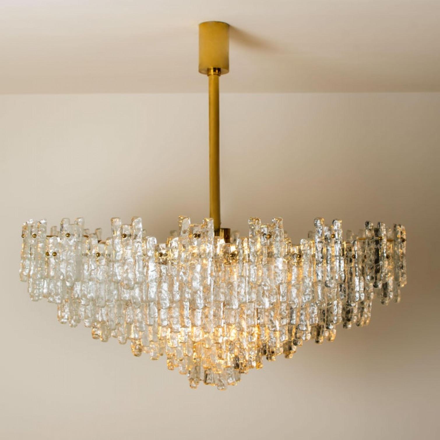 1 de las 2 excepcionales esculturas de siete pisos J.T. Kalmar Ballroom Flush en venta 7