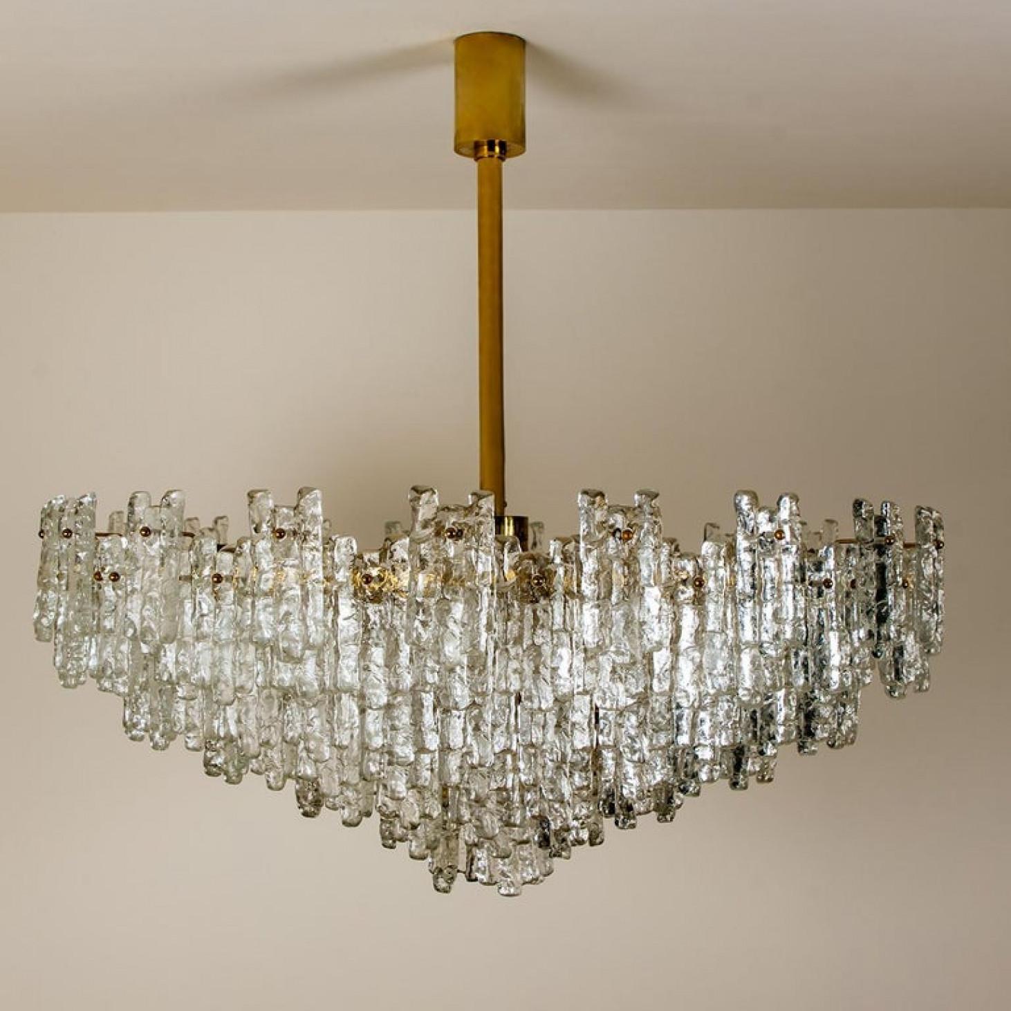 1 de las 2 excepcionales esculturas de siete pisos J.T. Kalmar Ballroom Flush en venta 8