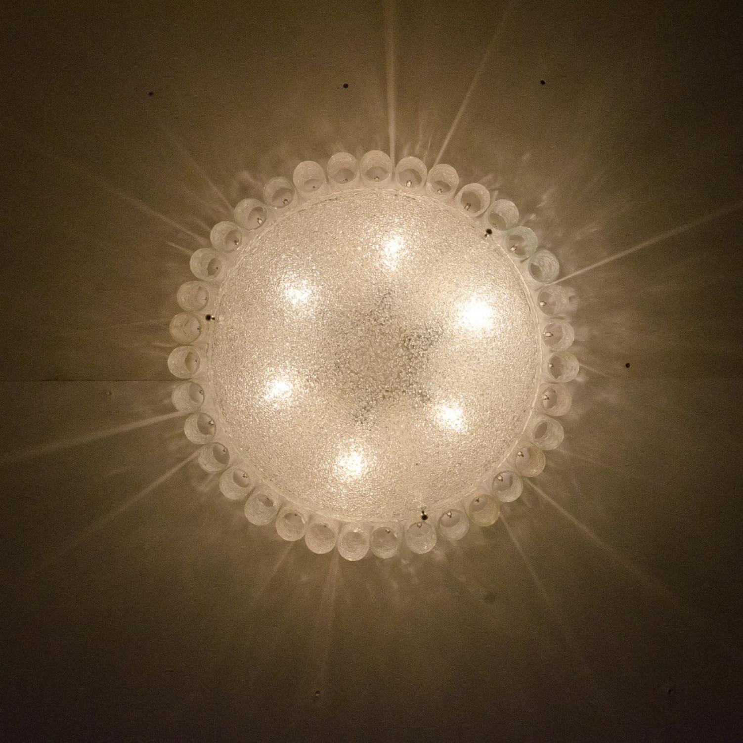 1 de los 2 candelabros transparentes extragrandes Doria, 1960 en venta 2