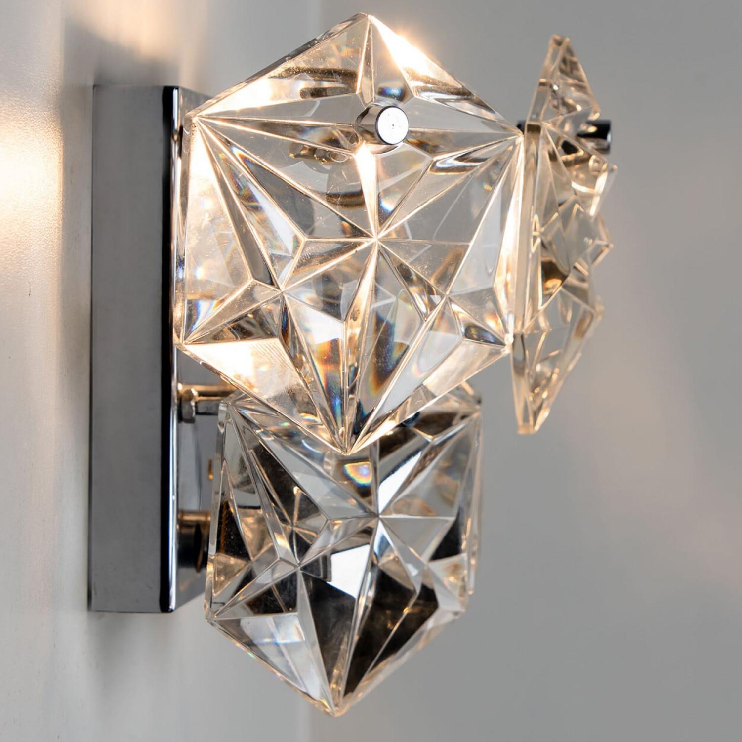 1 of the 2 Faceted Crystal and Silver Chrome Sconces by Kinkeldey, Germany, 1970 in vendita 1