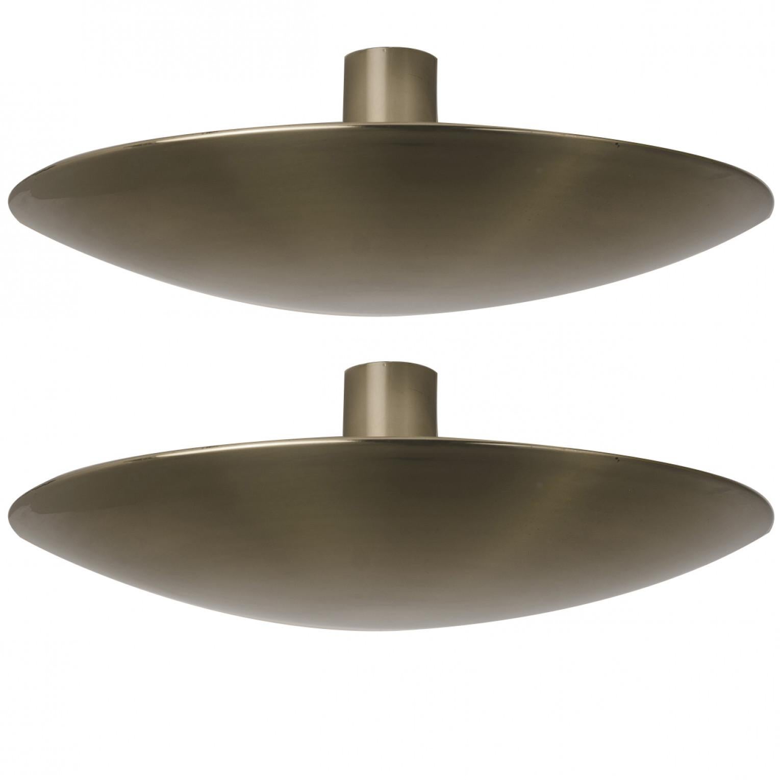 1 of the 2 Florian Schulz Nickel Plated Flush Mount Ceiling / Wall Lights In Good Condition For Sale In Rijssen, NL