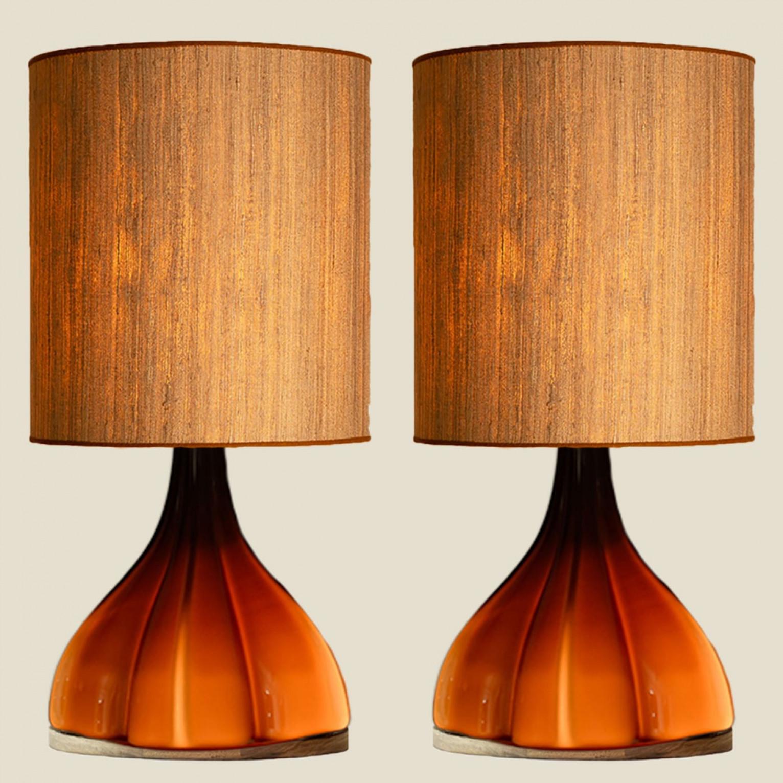 20th Century 1 of the 2 Flower shaped Glass Table Lamps with Custom Shade Peill Putzler, 1970 For Sale