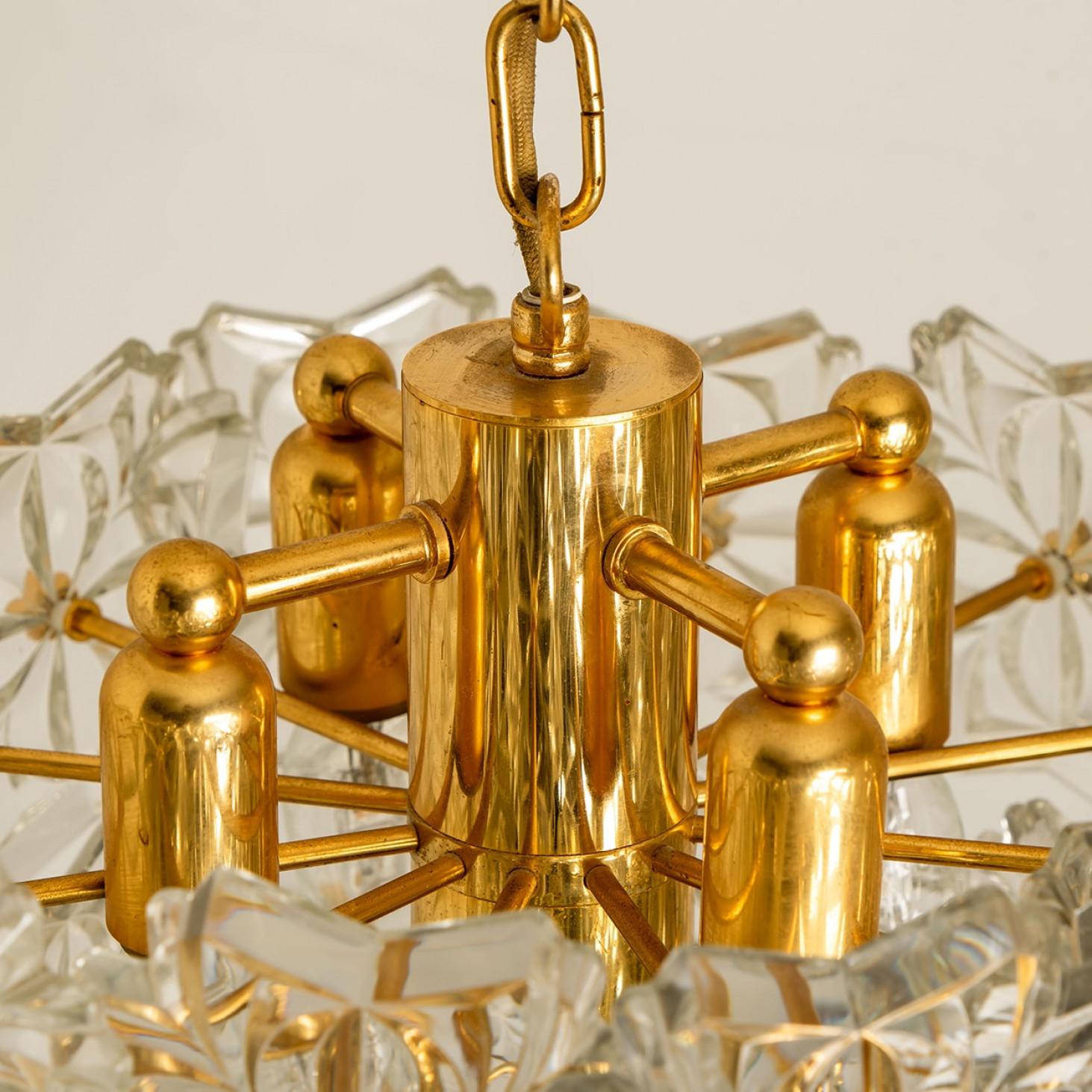 1 of the 2 Glass and Brass Floral Two Tiers Light Fixtures, 1960s For Sale 3