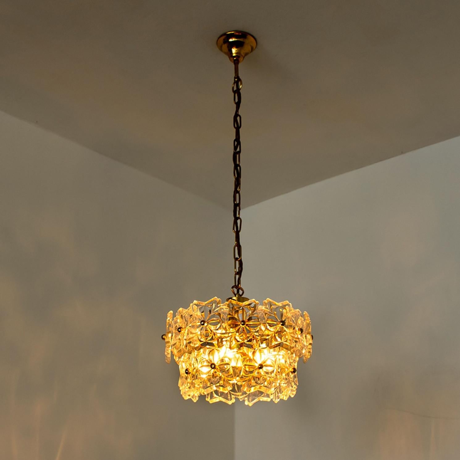 1 of the 2 Glass and Brass Floral Two Tiers Light Fixtures, 1960s For Sale 9