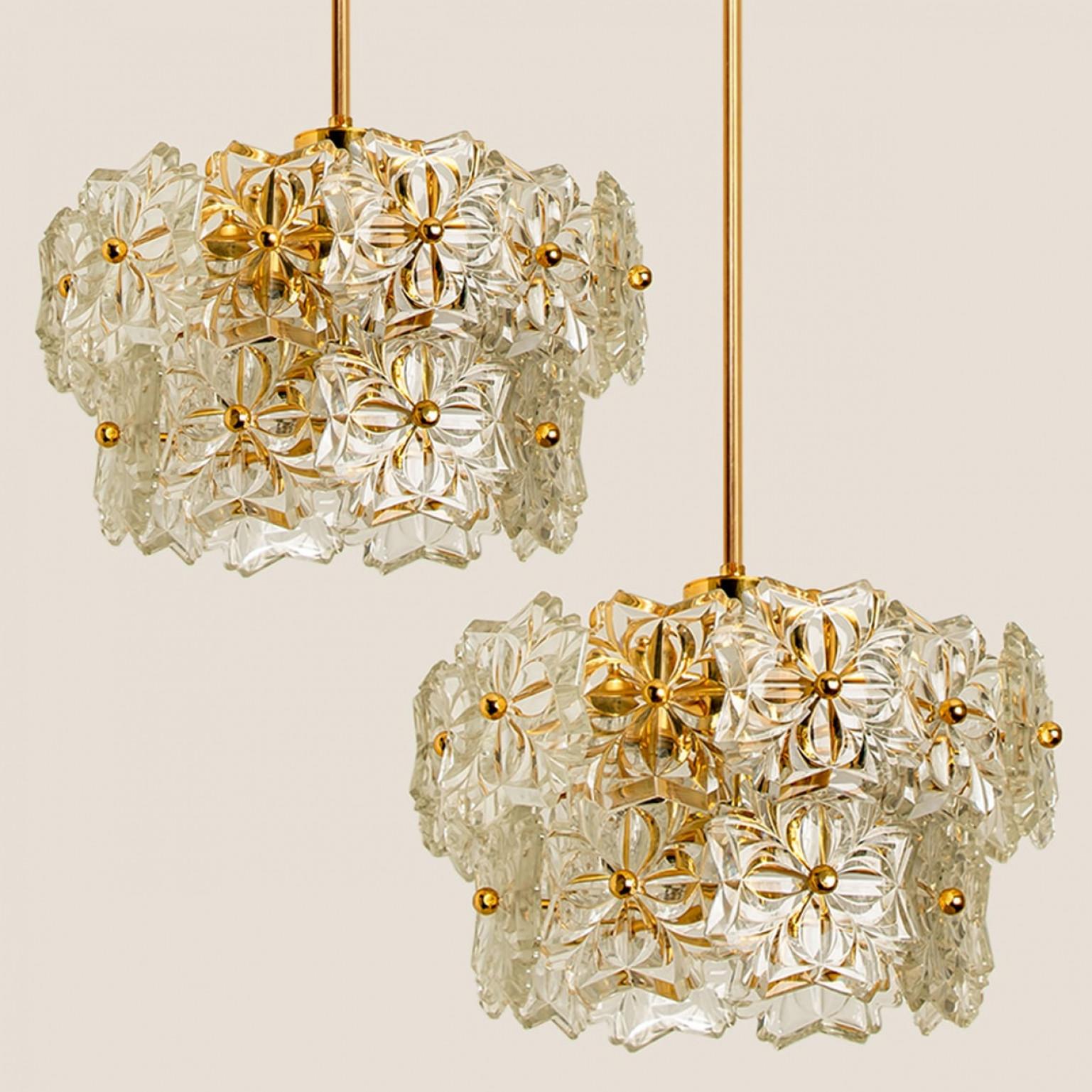1 of the 2 Glass and Brass Floral Two Tiers Light Fixtures, 1960s For Sale 13