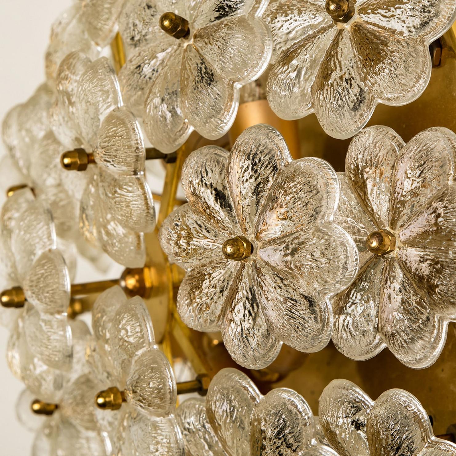 German 1 of the 2 Glass and Brass Floral Wall Light by Ernst Palme, 1970s For Sale