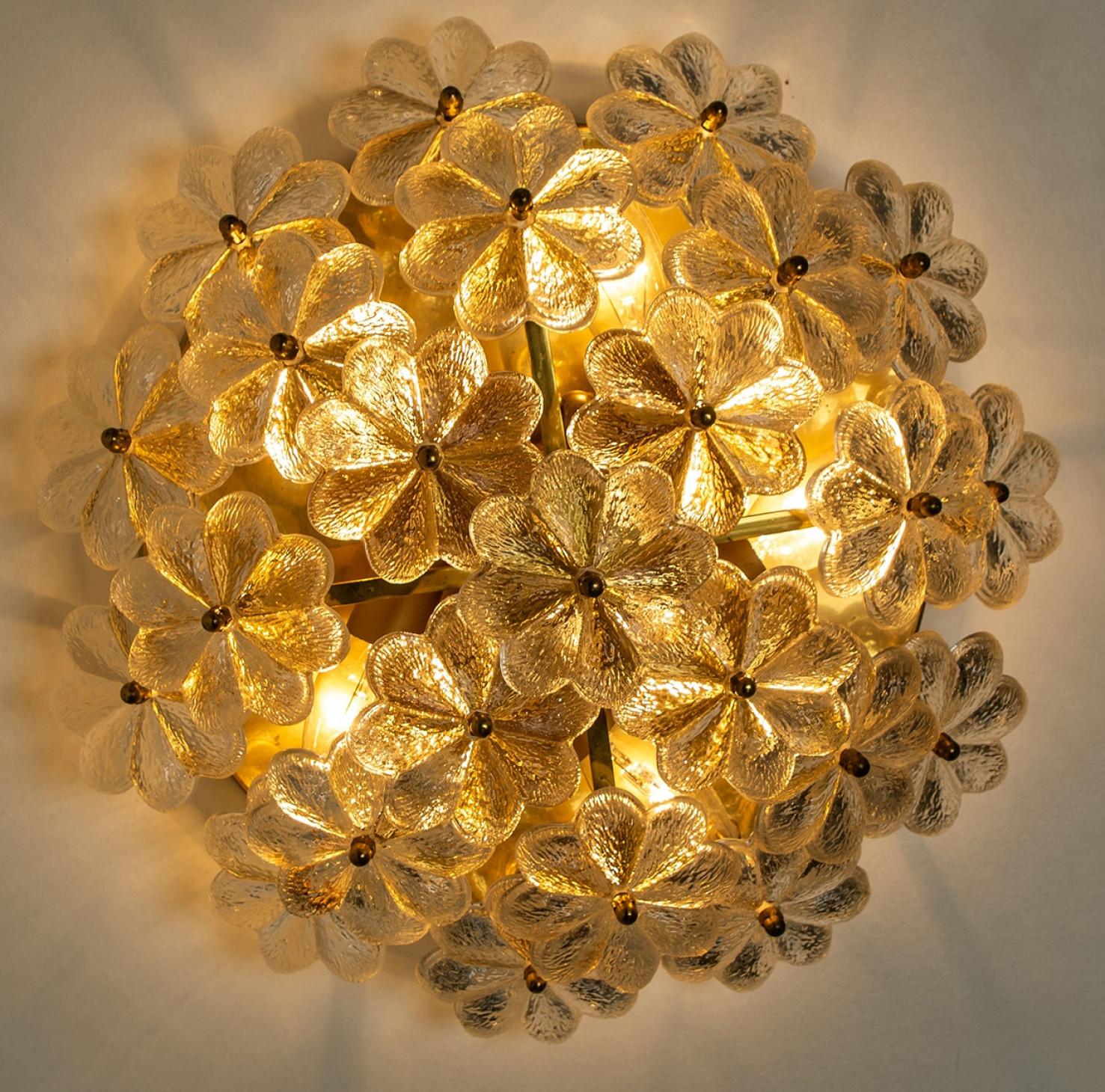 1 of the 2 Glass and Brass Floral Wall Light by Ernst Palme, 1970s For Sale 1