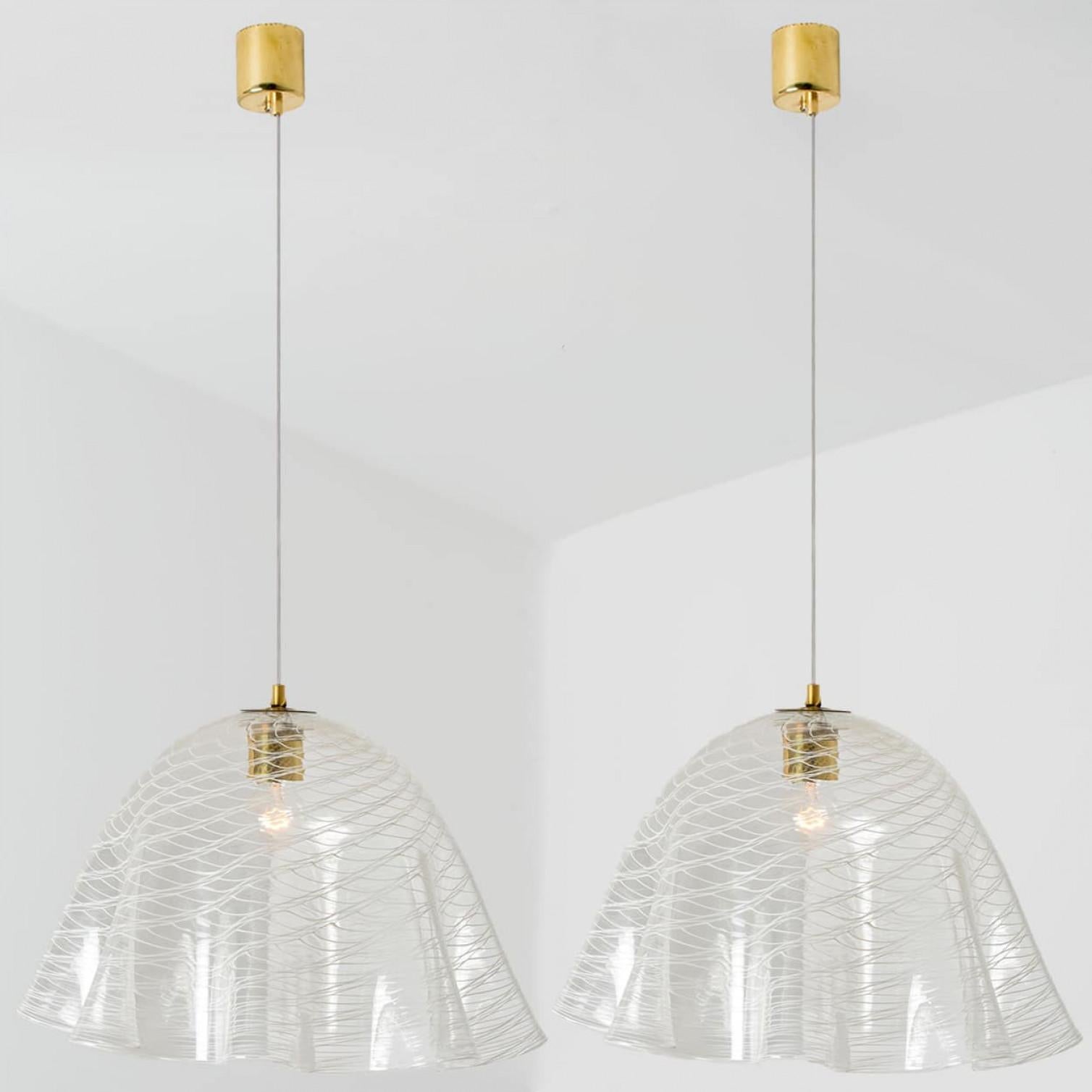 1 of the 2 Glass Kalmar Fazzoletto Pendants, 1970s 3