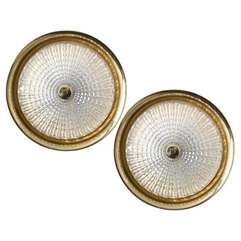 1 delle 2 lampade da incasso o da parete in ottone dorato e vetro trasparente, Fagerlund, anni '60