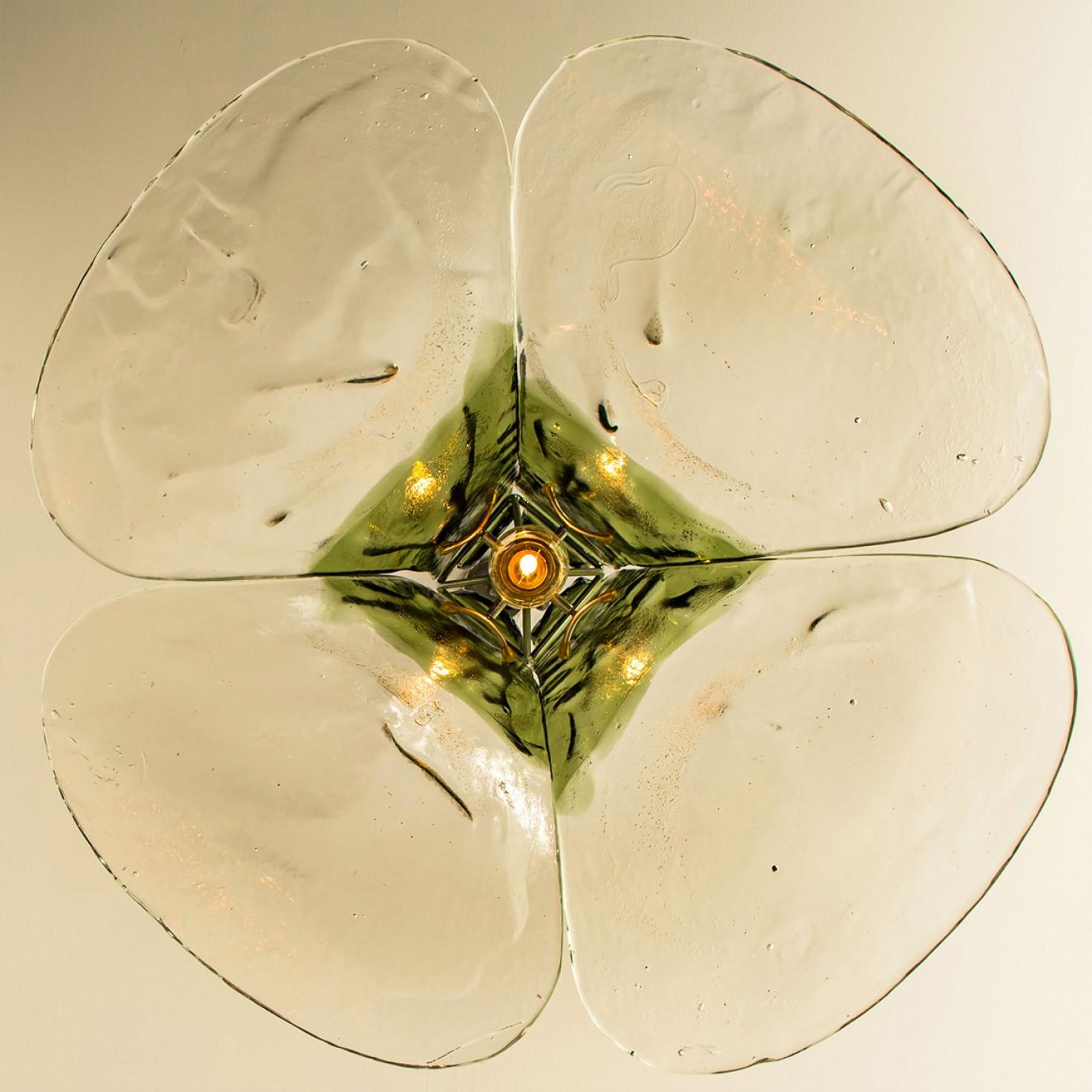1 of the 2 Green and Clear Glass Pendant Lamp by Carlo Nason for Mazzega, 1960 en vente 7