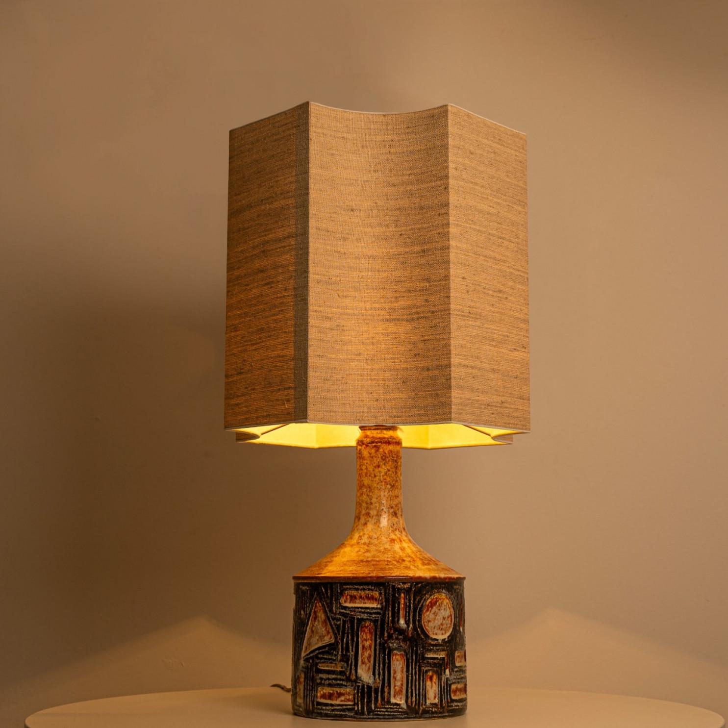 Autre 1 des 2 lampes de table en céramique grise et brune, Soholm Danemark années 1960 en vente