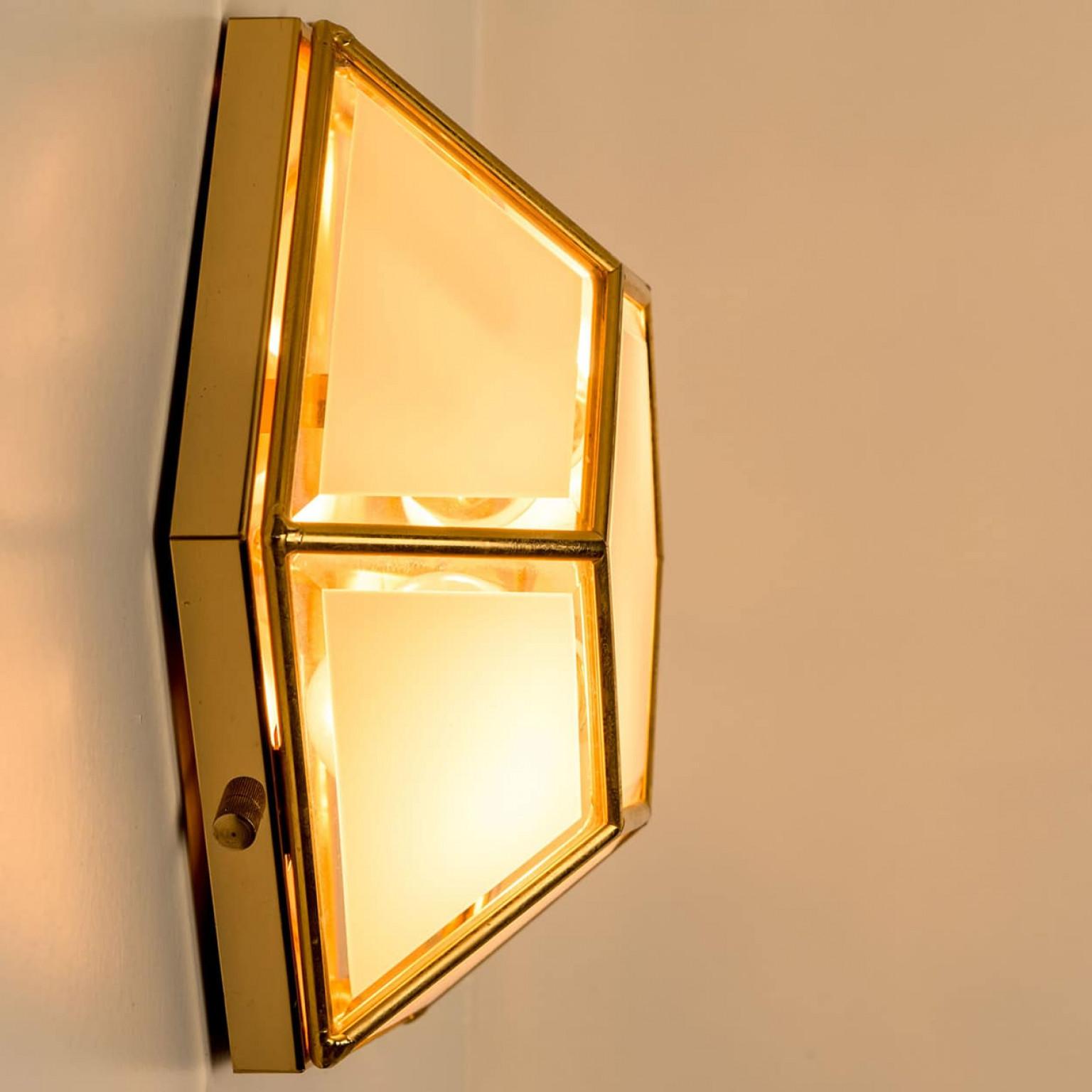 1 of the 2 Hexagonal Brass Glass Lights, Glashütte Limburg, 1970's For Sale 5