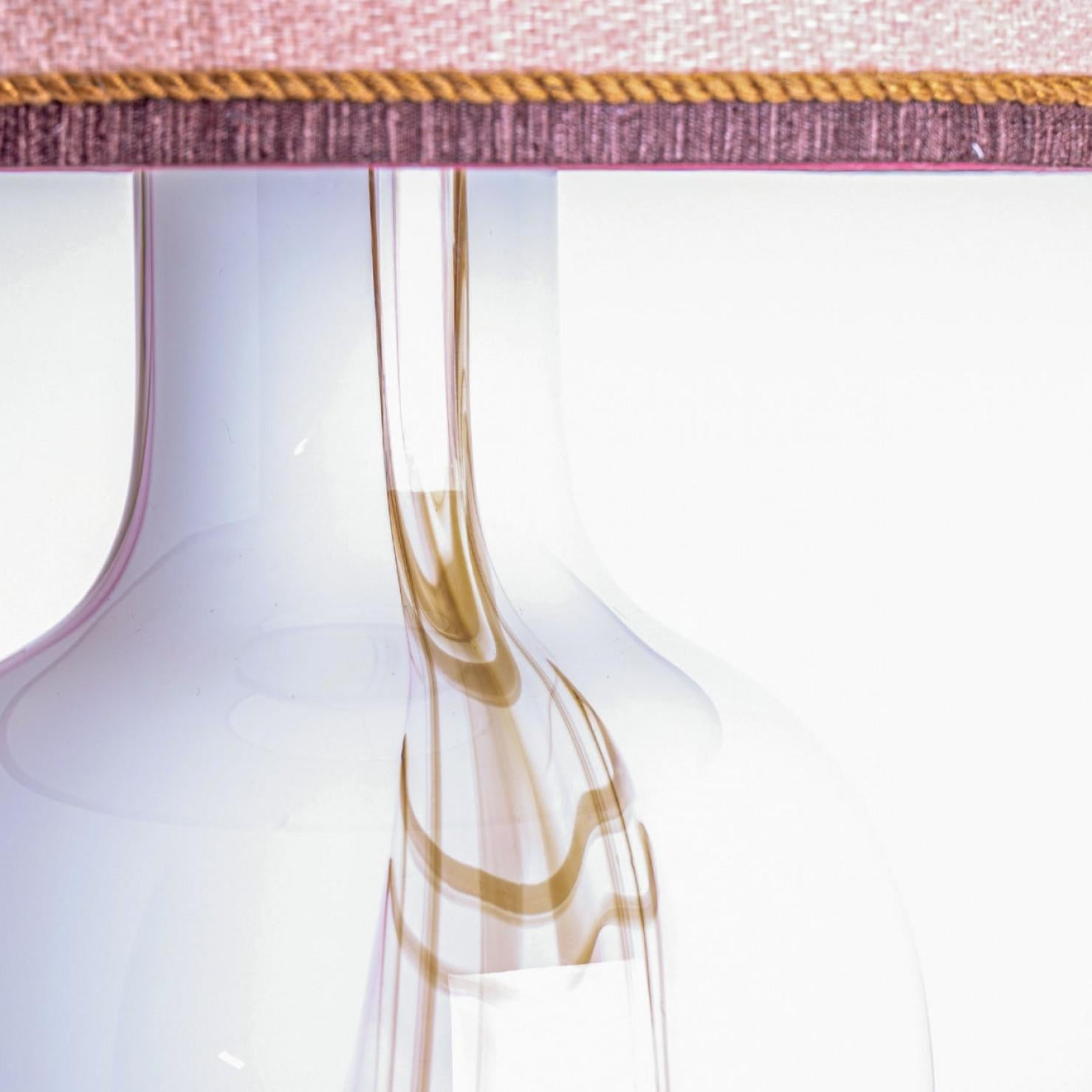 1 of the 2 Holmegaard White and Pink Glass Table Lamps, Dusty Rose Lampshades Otro en venta