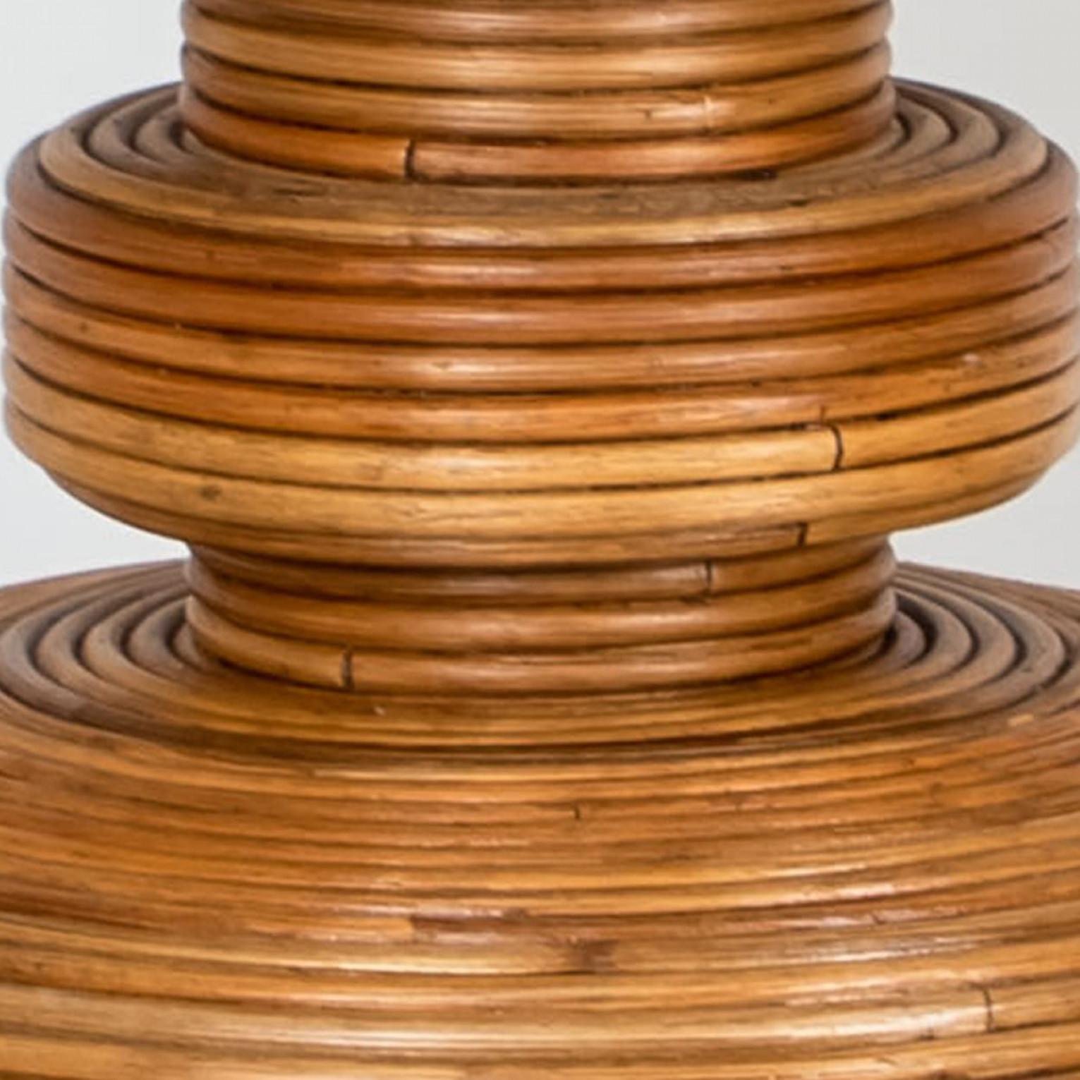 Fatto a mano 1 delle 2 enormi lampade da terra in rattan ecologico di René Houben in vendita