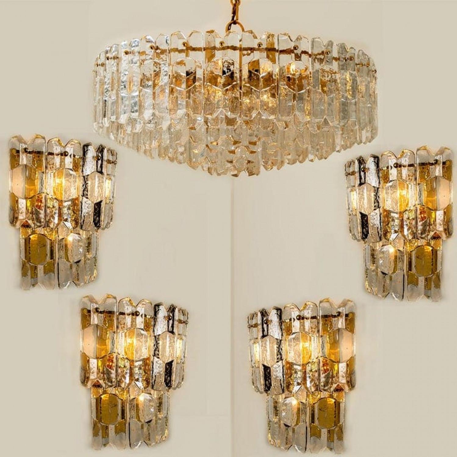 1 of the 2 Huge Kalmar Chandeliers 'Palazzo', Gilded Brass Glass, Austria, 1970s en venta 1