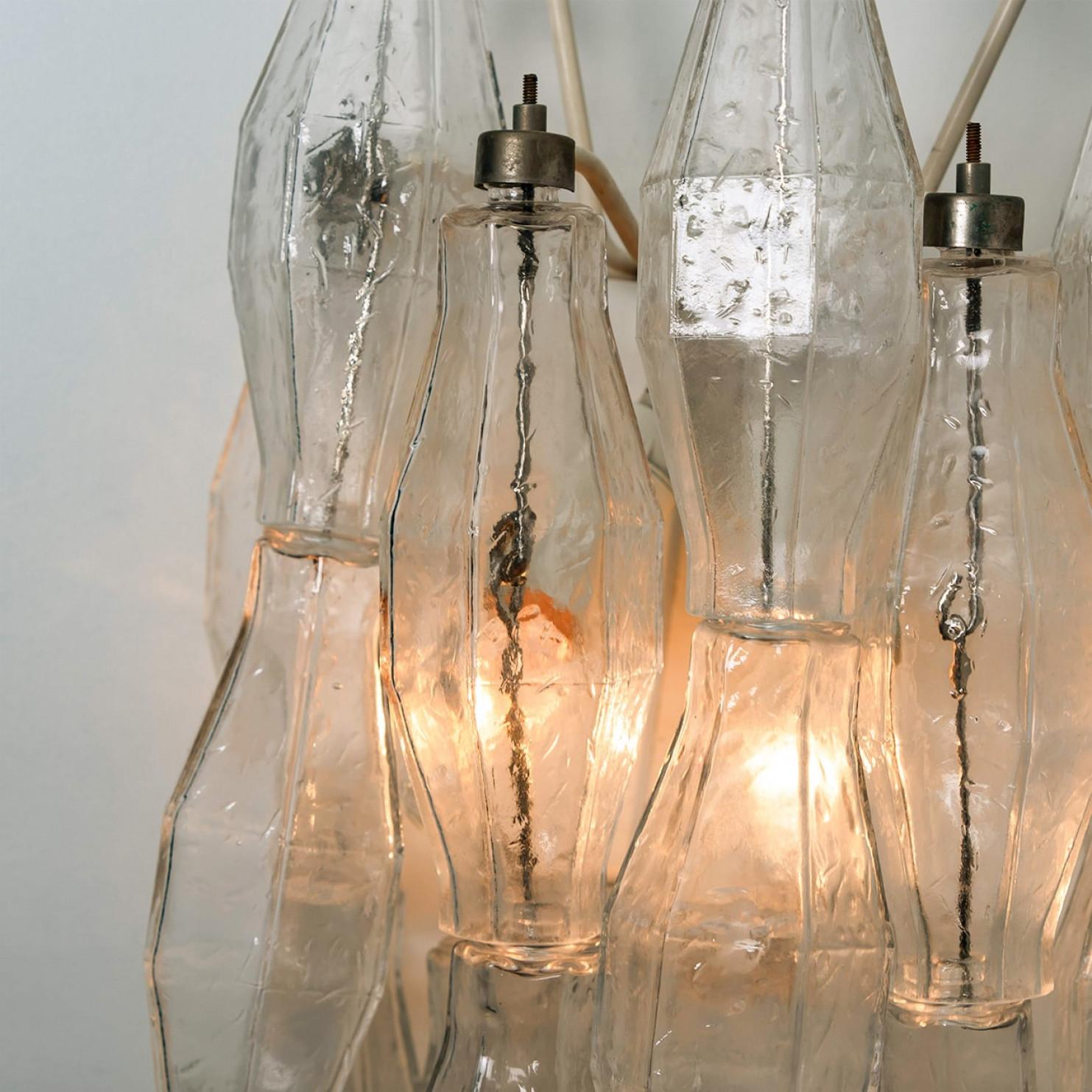 Metà XX secolo 1 delle 2 lampade da parete italiane in Poliedri di Murano di Carlo Scarpa per Venini, 1960 in vendita