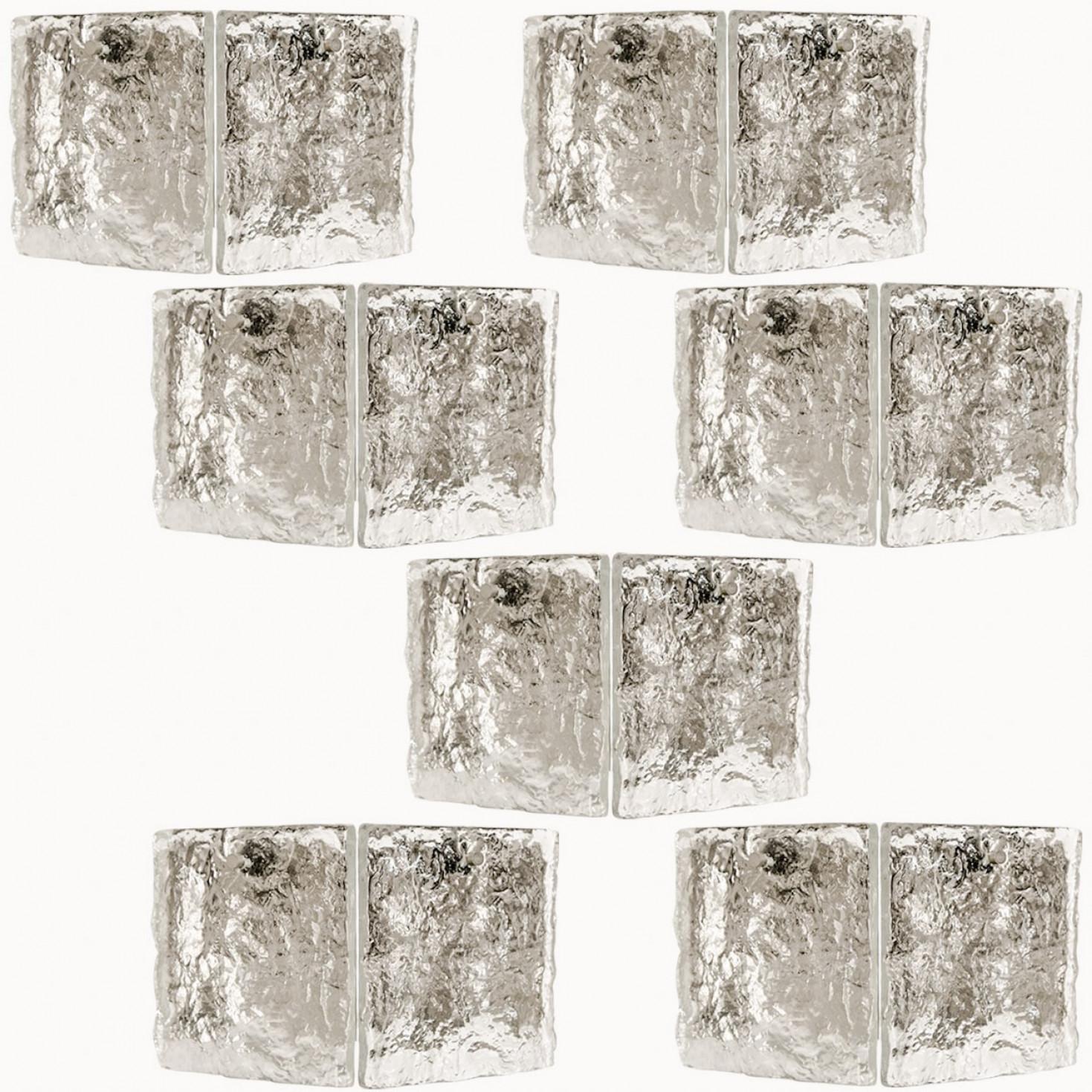 1 de las 2 lámparas de pared J.T. Kalmar, modelo Karlstein, Viena, hacia 1960 Moderno de mediados de siglo en venta