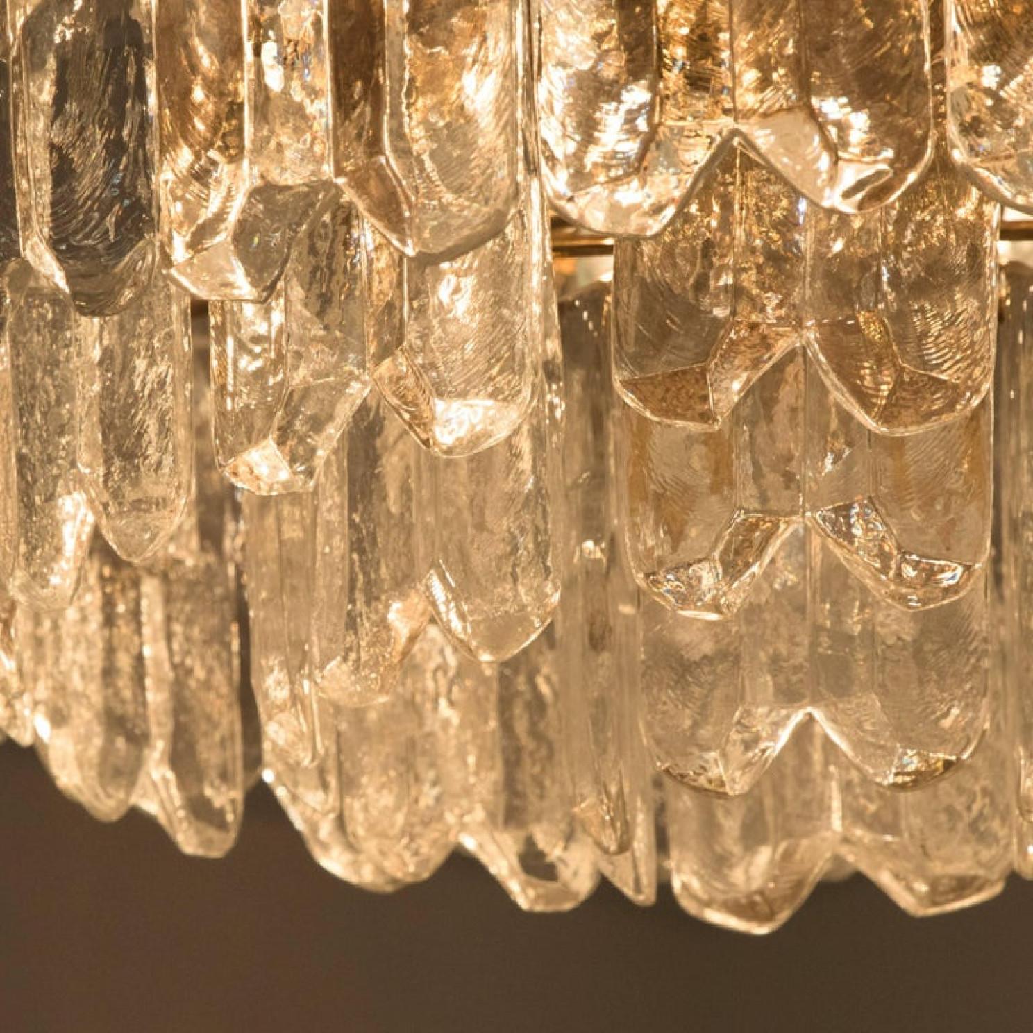 Autrichien 1 des 2 pièces  Luminaires KalmarPalazzo en laiton et verre, 1970 en vente