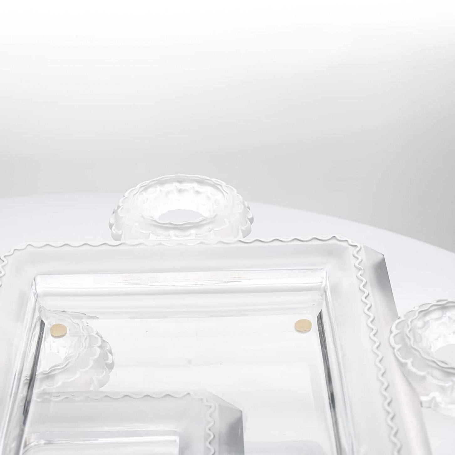 Mid-20th Century 1 of the 2 Lalique Signed Frosted Crystal Cluny, France For Sale