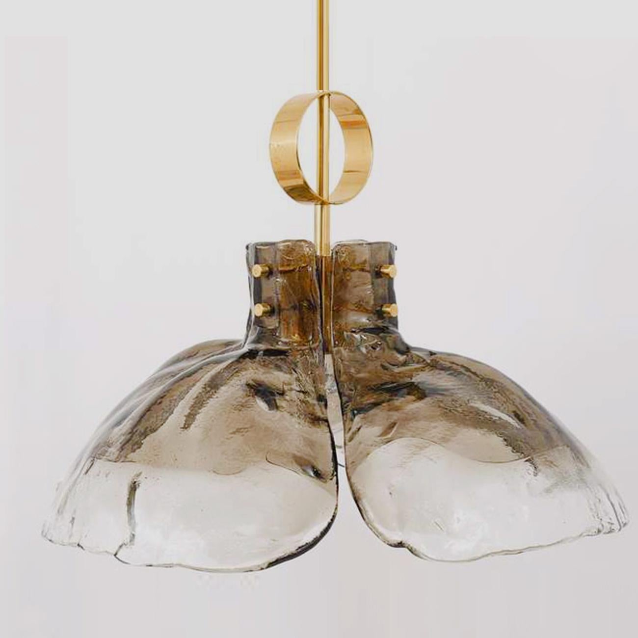 1 of the 2 Large Four-Panel Glass Flower Chandeliers by Kalmar, Austria, 1970 In Good Condition In Rijssen, NL