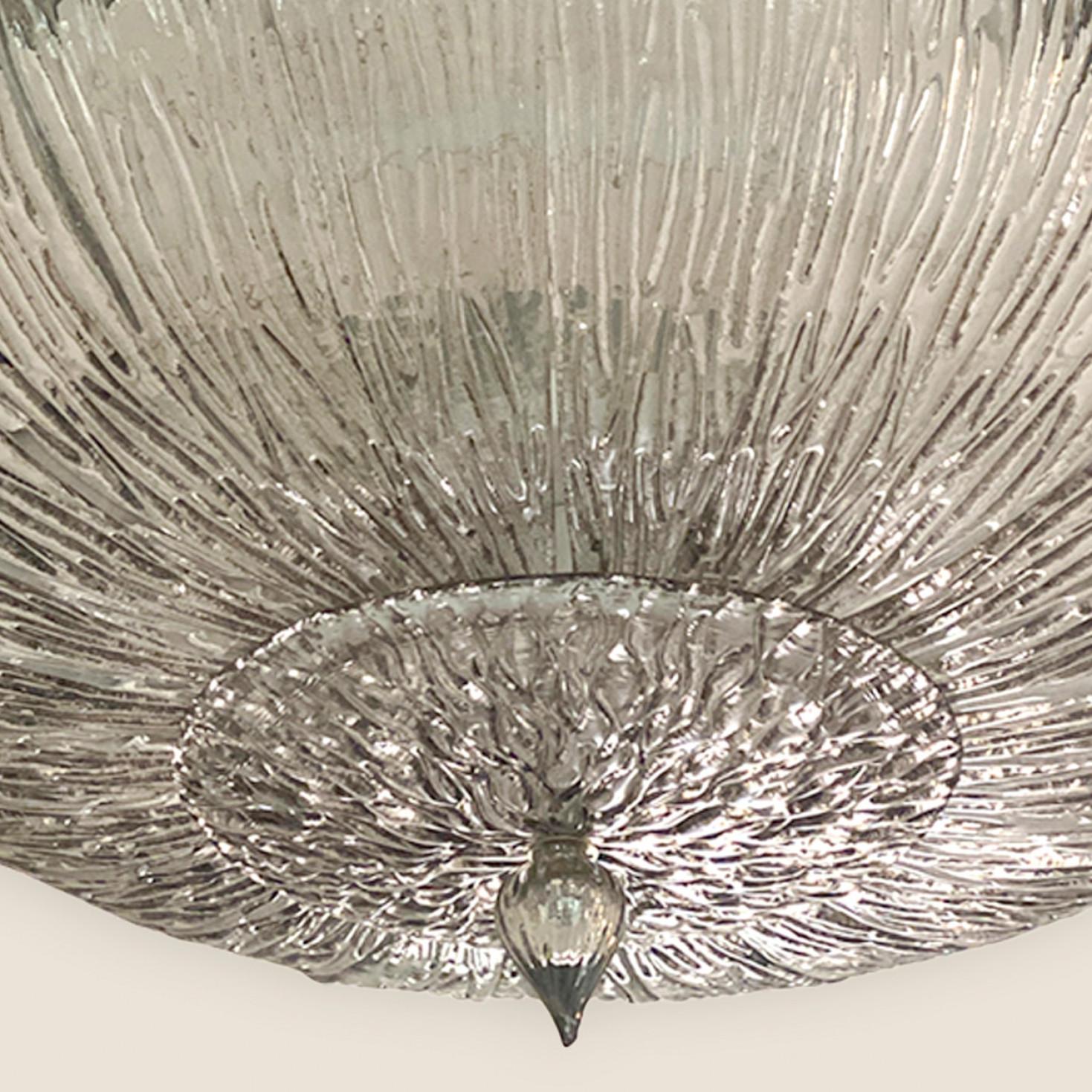 1 of the 2 Large Murano Fumè Brindle Smoked Glass Flush Mounts, Italy Bon état - En vente à Rijssen, NL