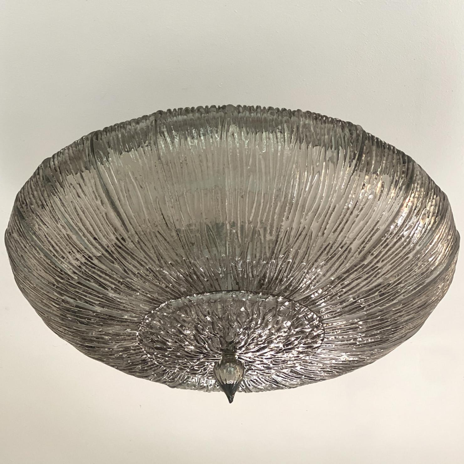 1 de los 2 grandes empotrables de cristal ahumado Fumè Brindle de Murano, Italia Cristal de Murano