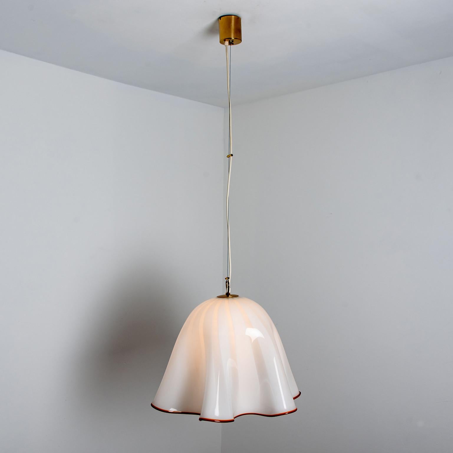 1 of the 2 Large Murano Glass Fazzoletto Pendant Light by J.T. Kalmar, 1960s For Sale 3