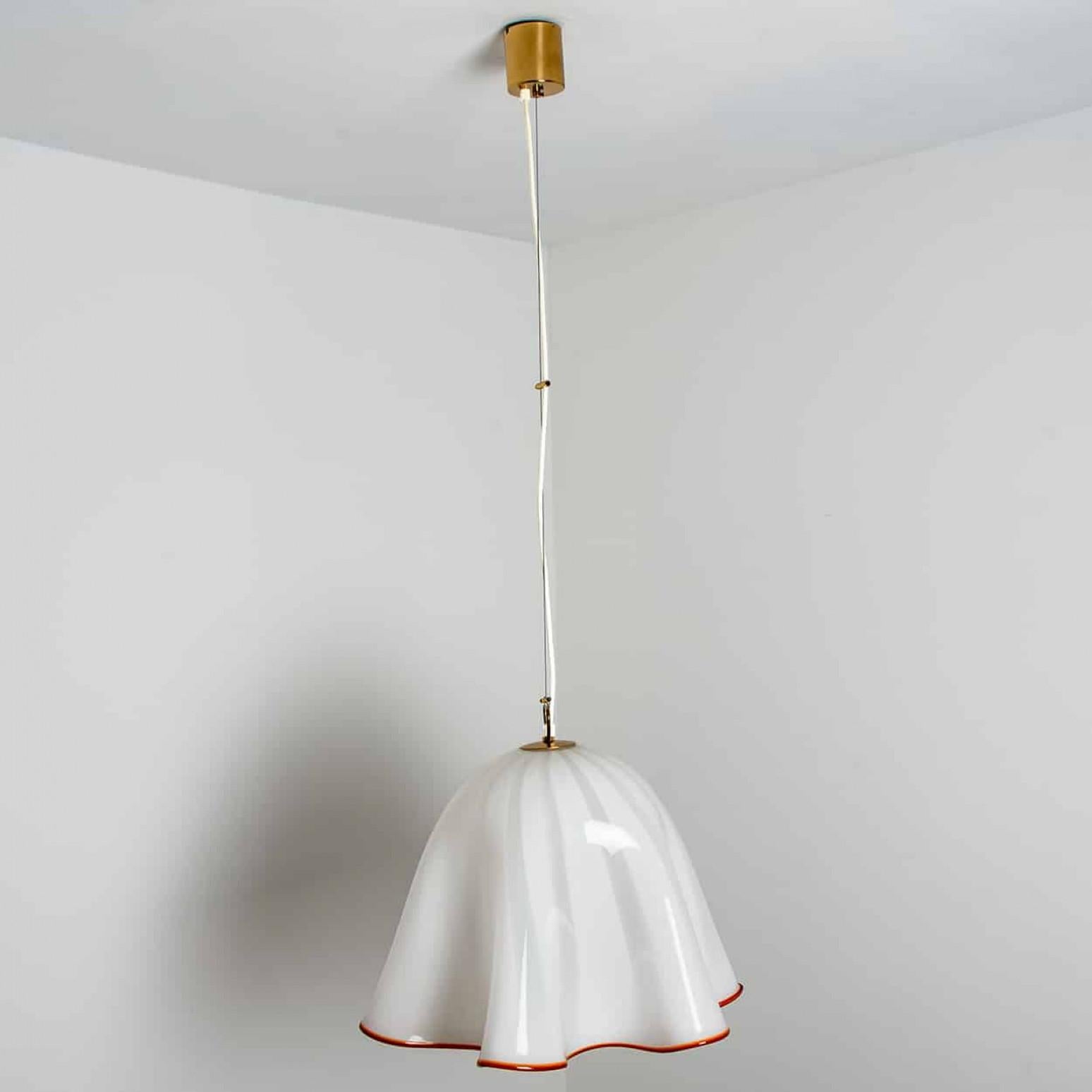 1 der 2 großen Fazzoletto-Hängelampe aus Muranoglas von J.T. Kalmar, 1960er Jahre im Angebot 4