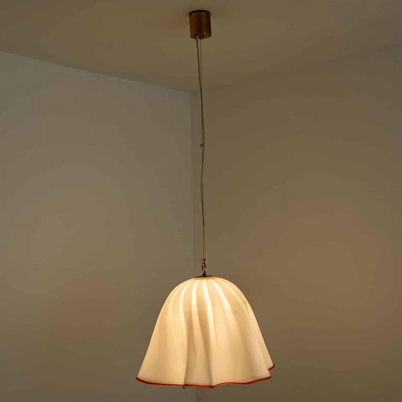 1 der 2 großen Fazzoletto-Hängelampe aus Muranoglas von J.T. Kalmar, 1960er Jahre im Angebot 6