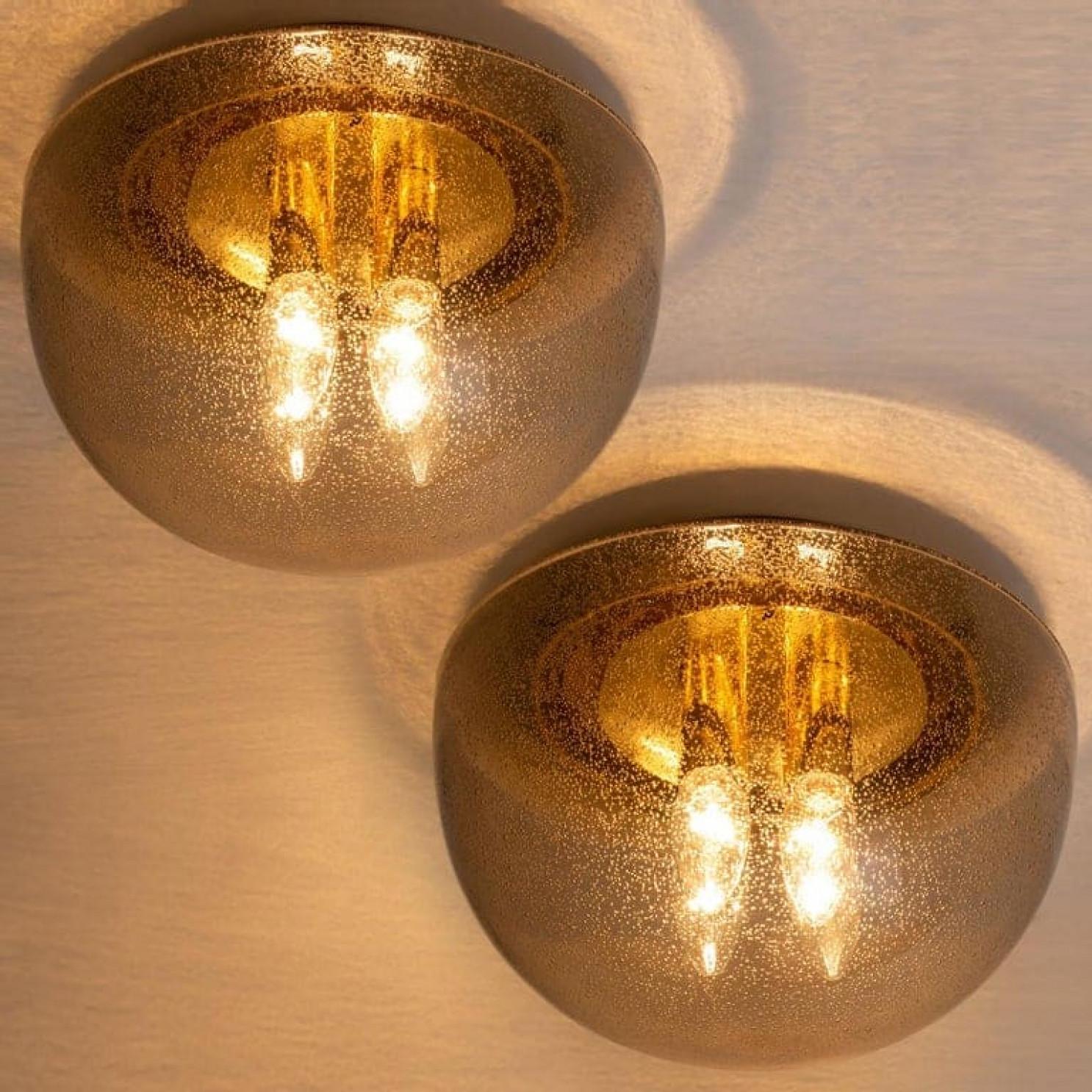 Austriaco 1 dei 2 modelli Limburg Flush Mount a forma di fungo, anni '70 in vendita