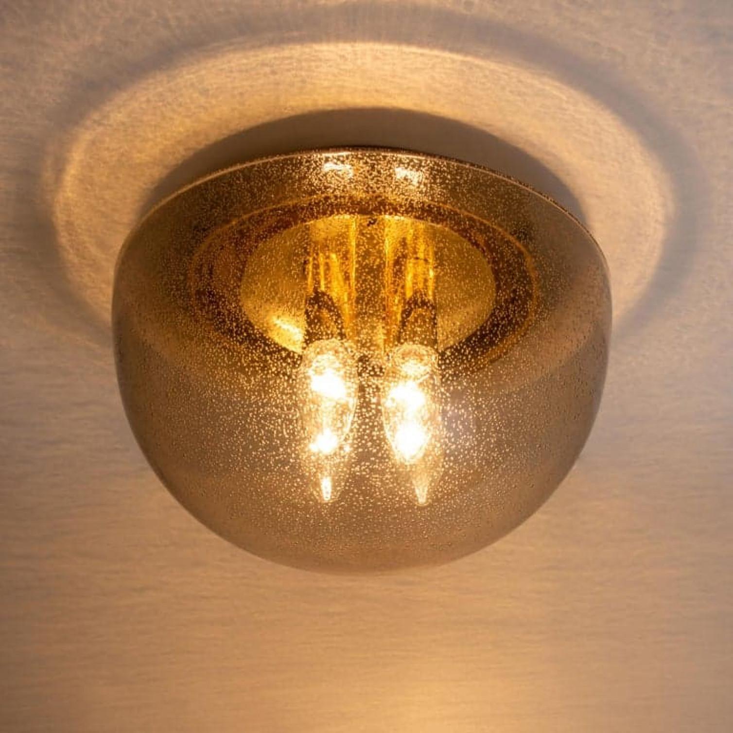1 dei 2 modelli Limburg Flush Mount a forma di fungo, anni '70 In condizioni buone in vendita a Rijssen, NL