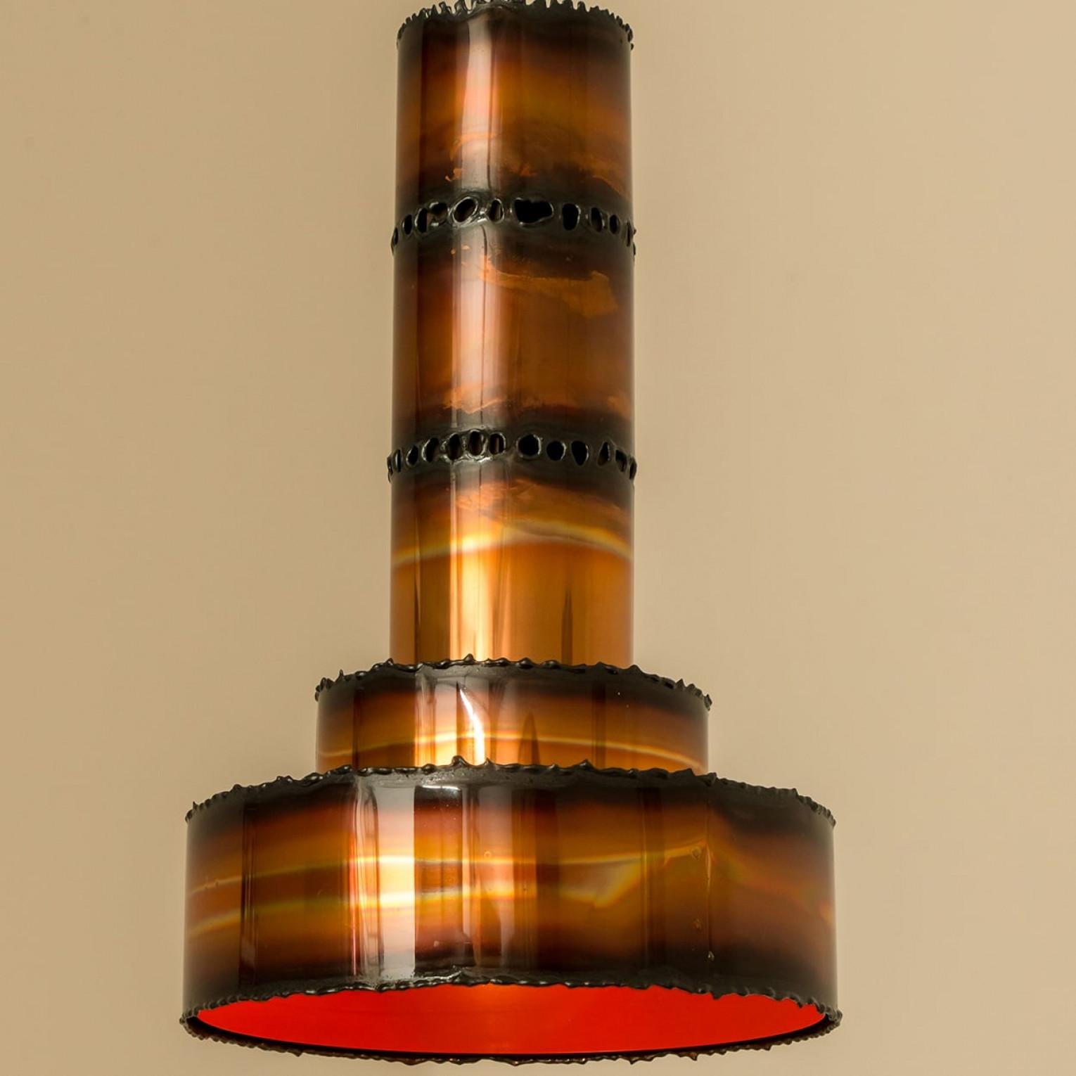 1 delle 2 lampade a sospensione brutaliste in metallo di Sven Aage per Holm Sorensen, 1960 In condizioni buone in vendita a Rijssen, NL