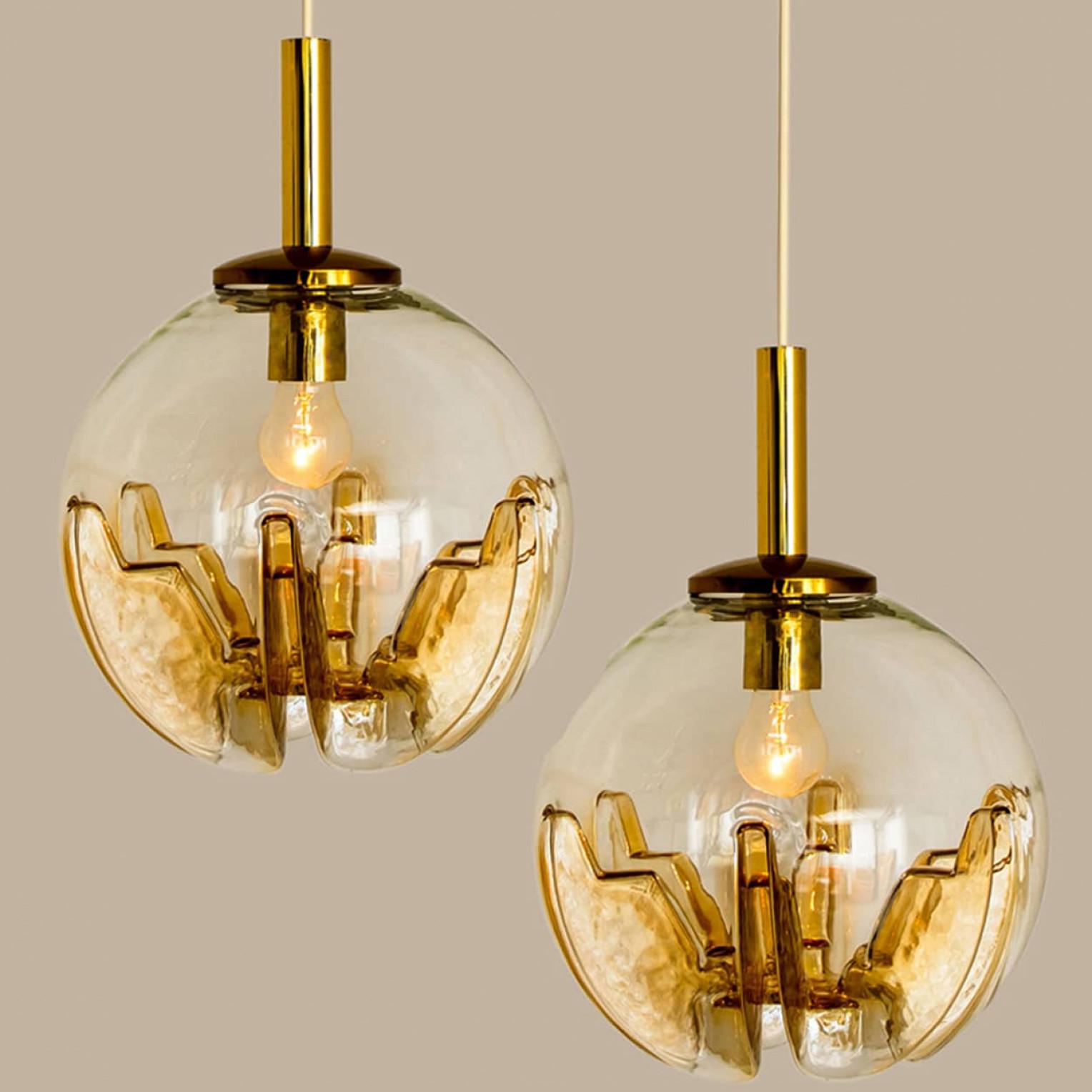 1 dei 2 pendenti Mazzega Murano Globe, Italia, 1970 in vendita 4