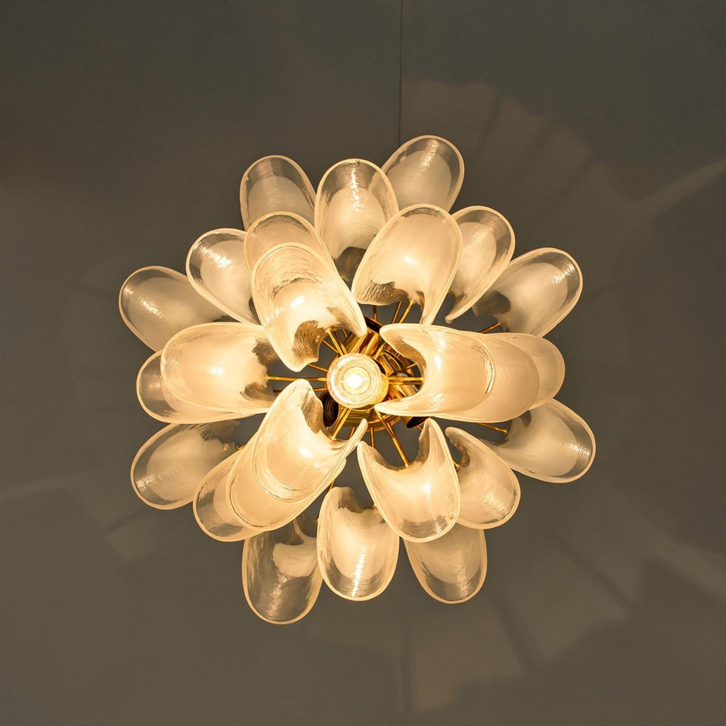 1 of the 2 Murano White Clear Glass and Brass Chandeliers, Italy, 1970s For Sale 1