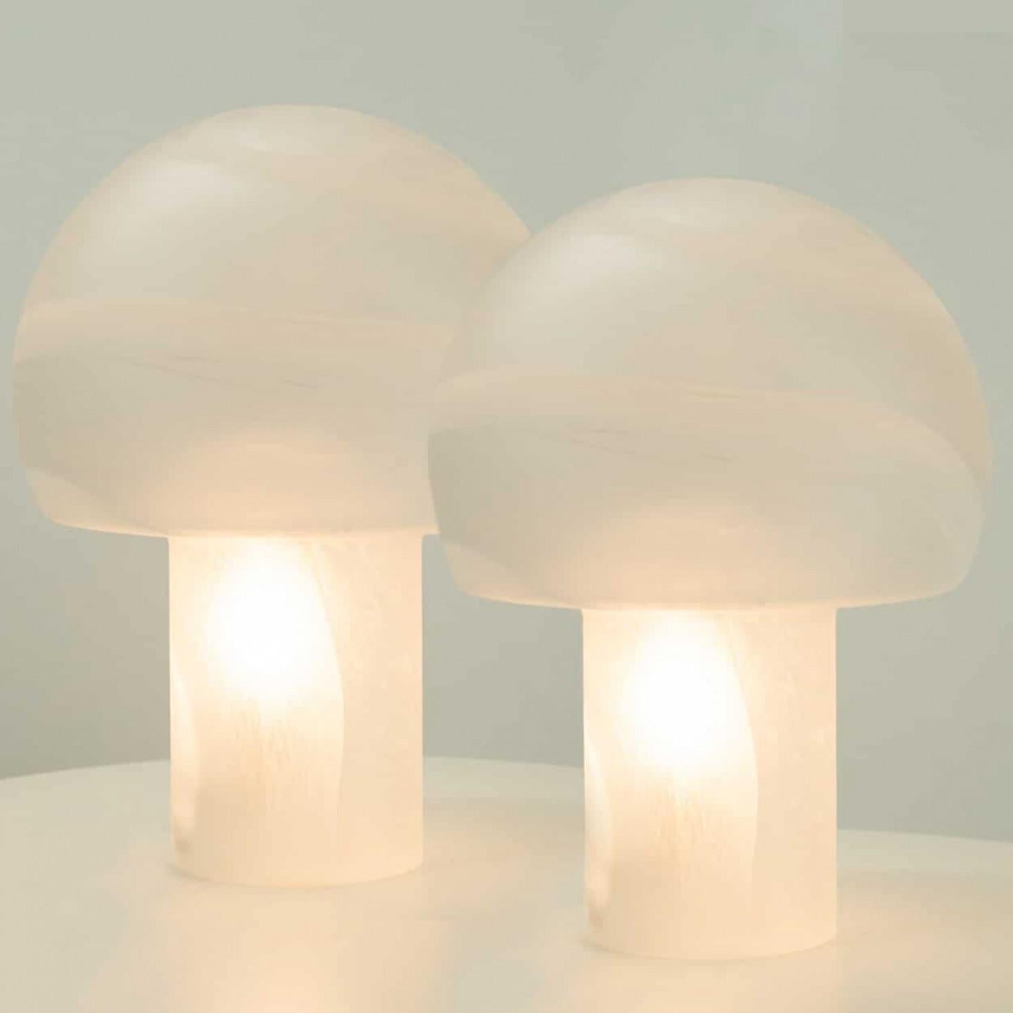 1 of the 2 Mushroom Glass Table Lamps, Glashütte Limburg, 1970 3