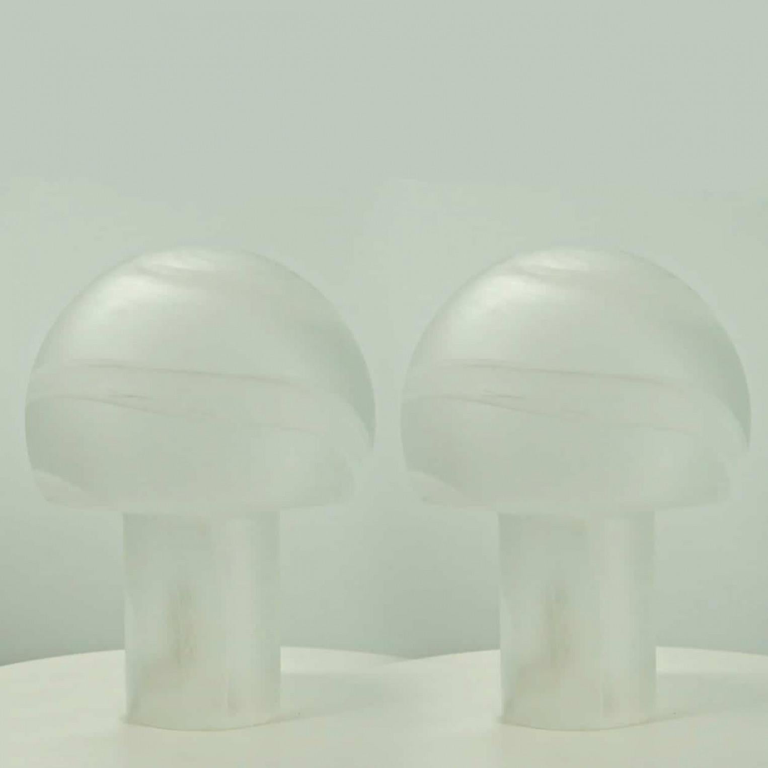1 of the 2 Mushroom Glass Table Lamps, Glashütte Limburg, 1970 im Angebot 3