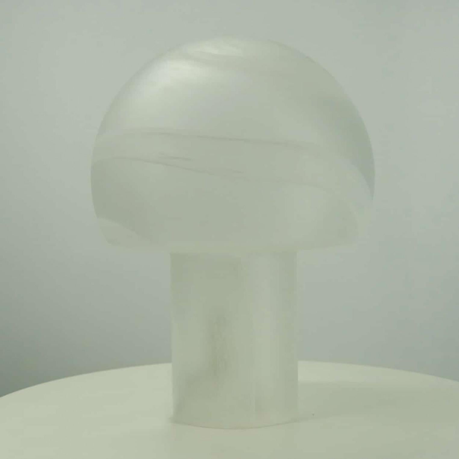 1 des 2 lampes de table en verre Mushroom, Glashütte Limburg, 1970 en vente 7